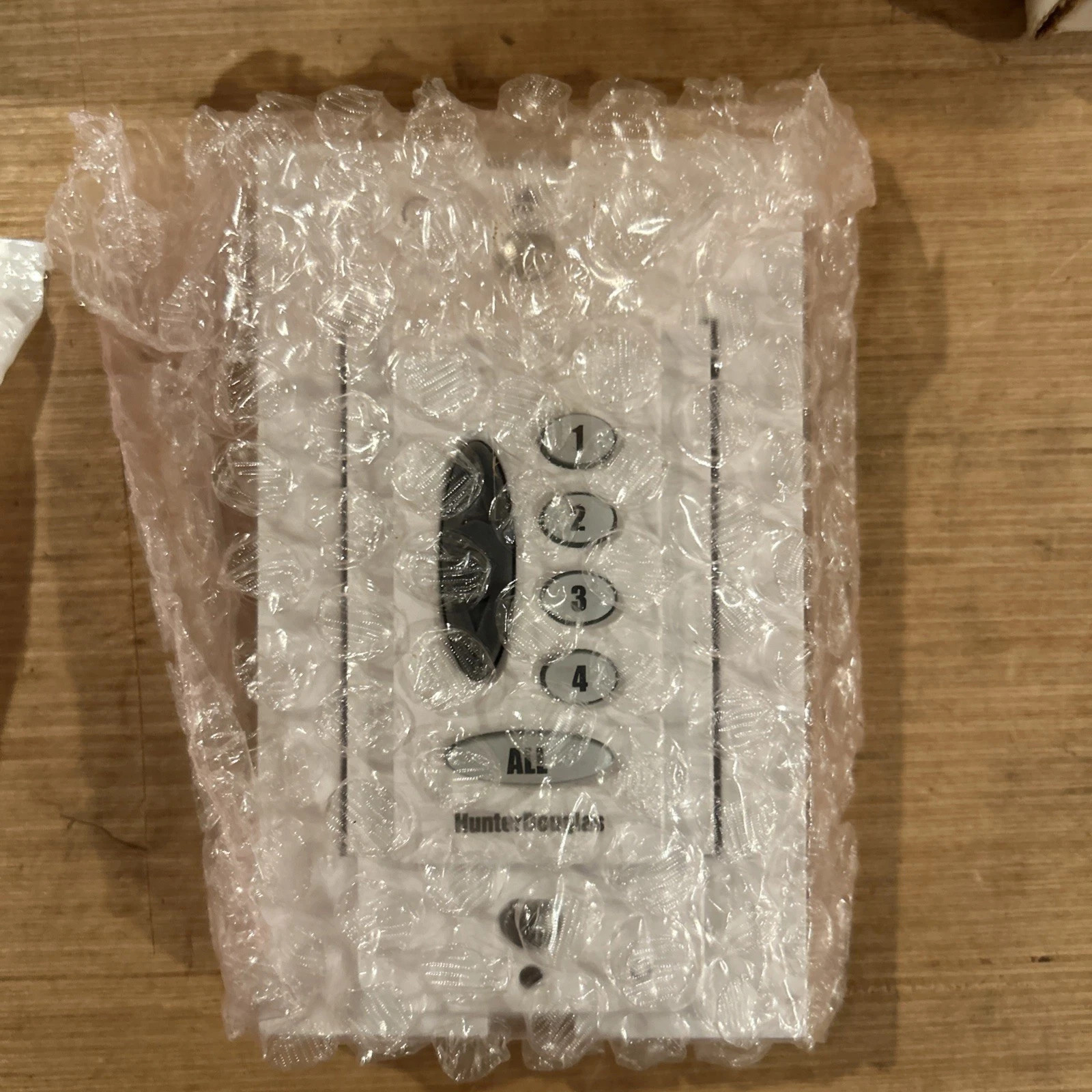 Hunter Douglas Platinum wireless wall switch remote 2986350000 1 101112 SK