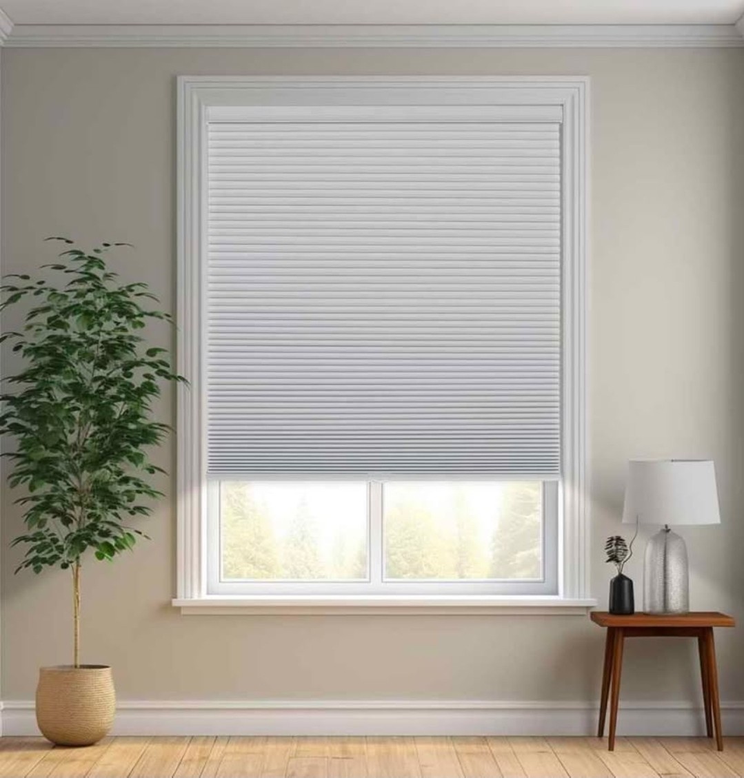 White Cordless Cellular Shade Blackout Honeycomb Pull Down Pleated 19″ W x 36″