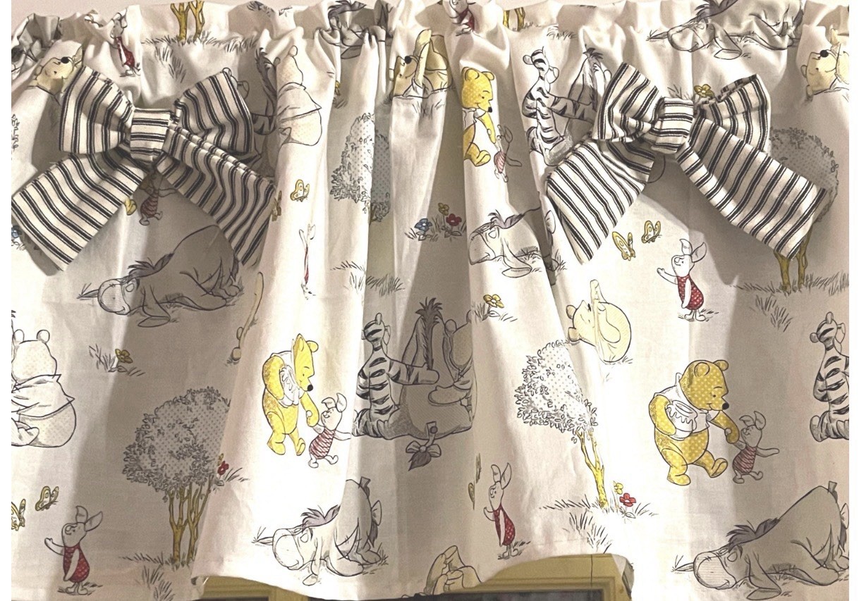 Nursery Valance Pooh Togetherish W/ Bows Baby Room 42″W x 14″L Free Ship