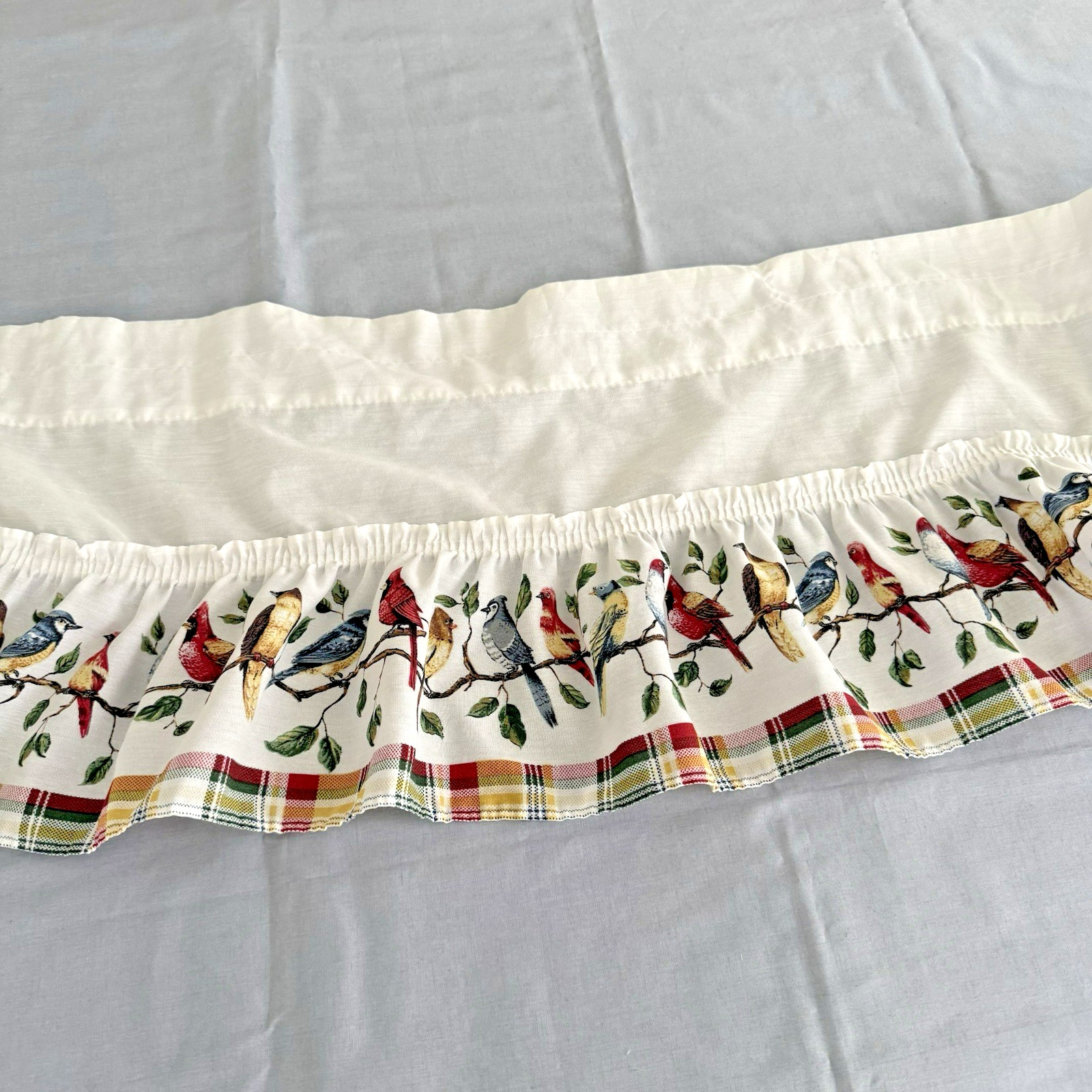 Vtg Window Toppers Songbirds Plaid Valance Ruffle Cardinal Blue Jay Birds 13×51″