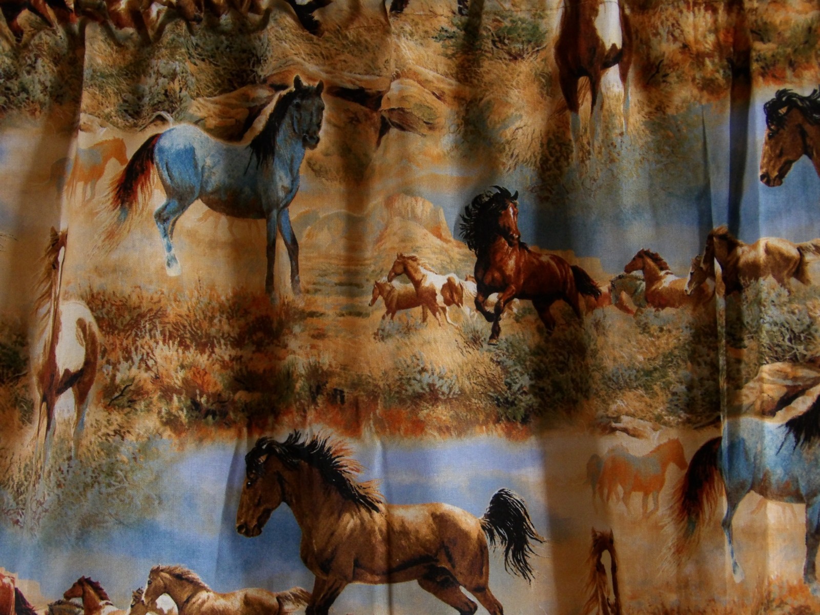 Horse Valance, rustic Western style curtain, Ranch kitchen, Farm, Cabin