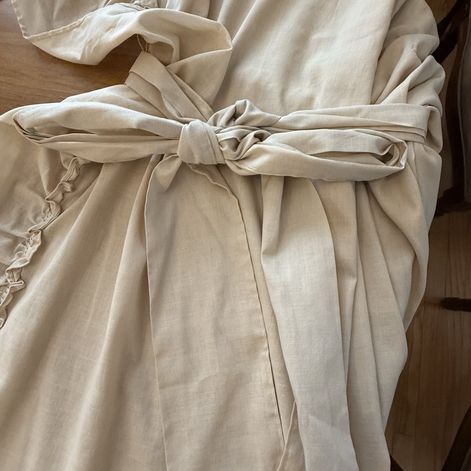 1980s VTG Ruffled Priscilla Curtain SET 2 WIDE Panels Tie Back Beige 84×83 EACH