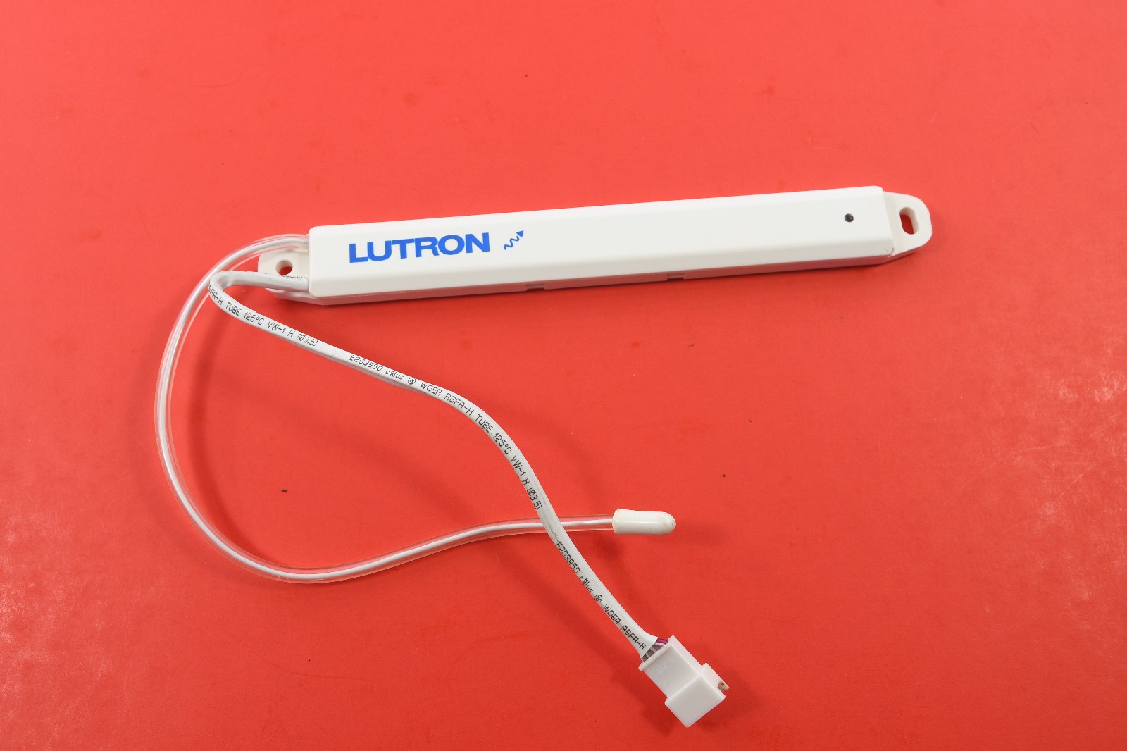 Used Lutron QSYC4-RCVR Sivoia QS Wireless Receiver
