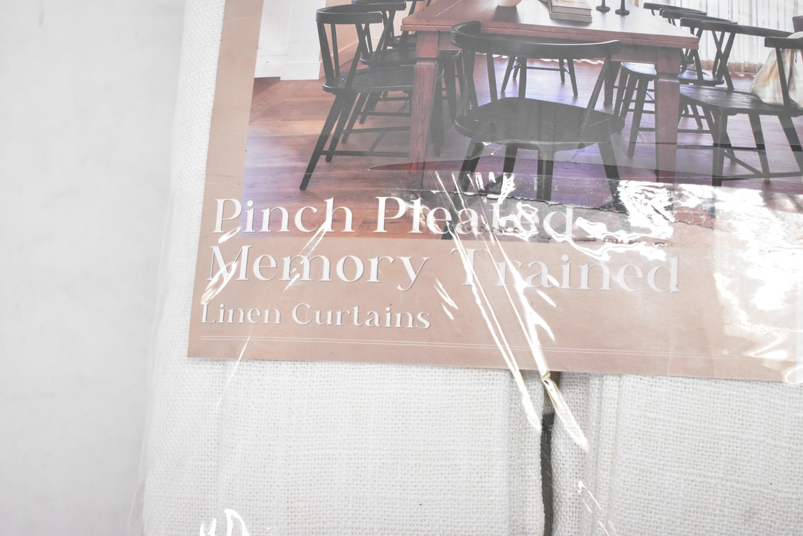 Twodrapes Pinch Pleated Memory Trained Linen Curtains Beige White 40″x120″ Set