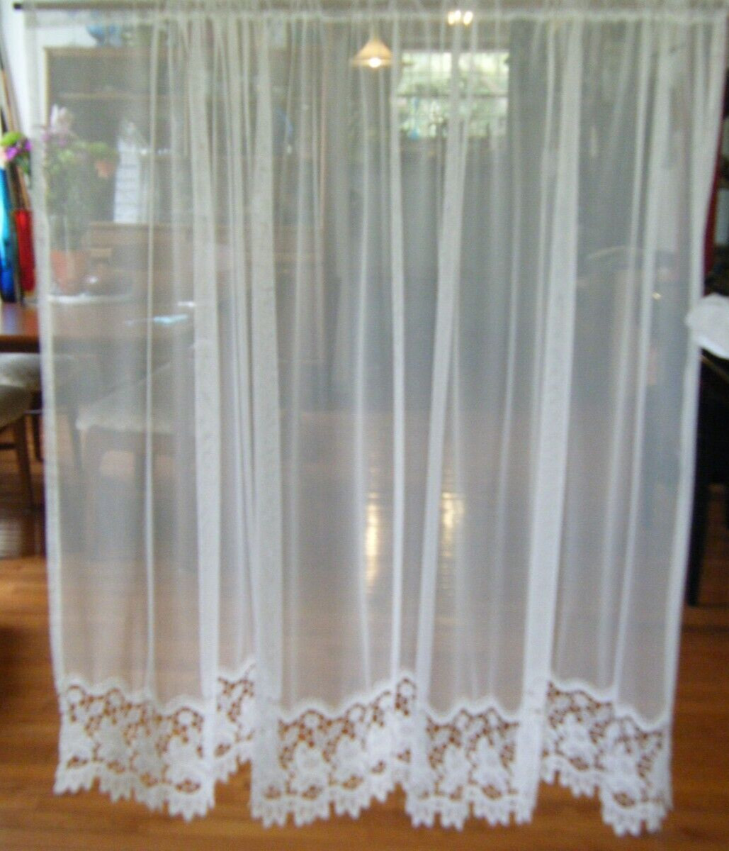 Vtg Lace window Curtain/Valences blended cotton floral border poly net 50″x8o”