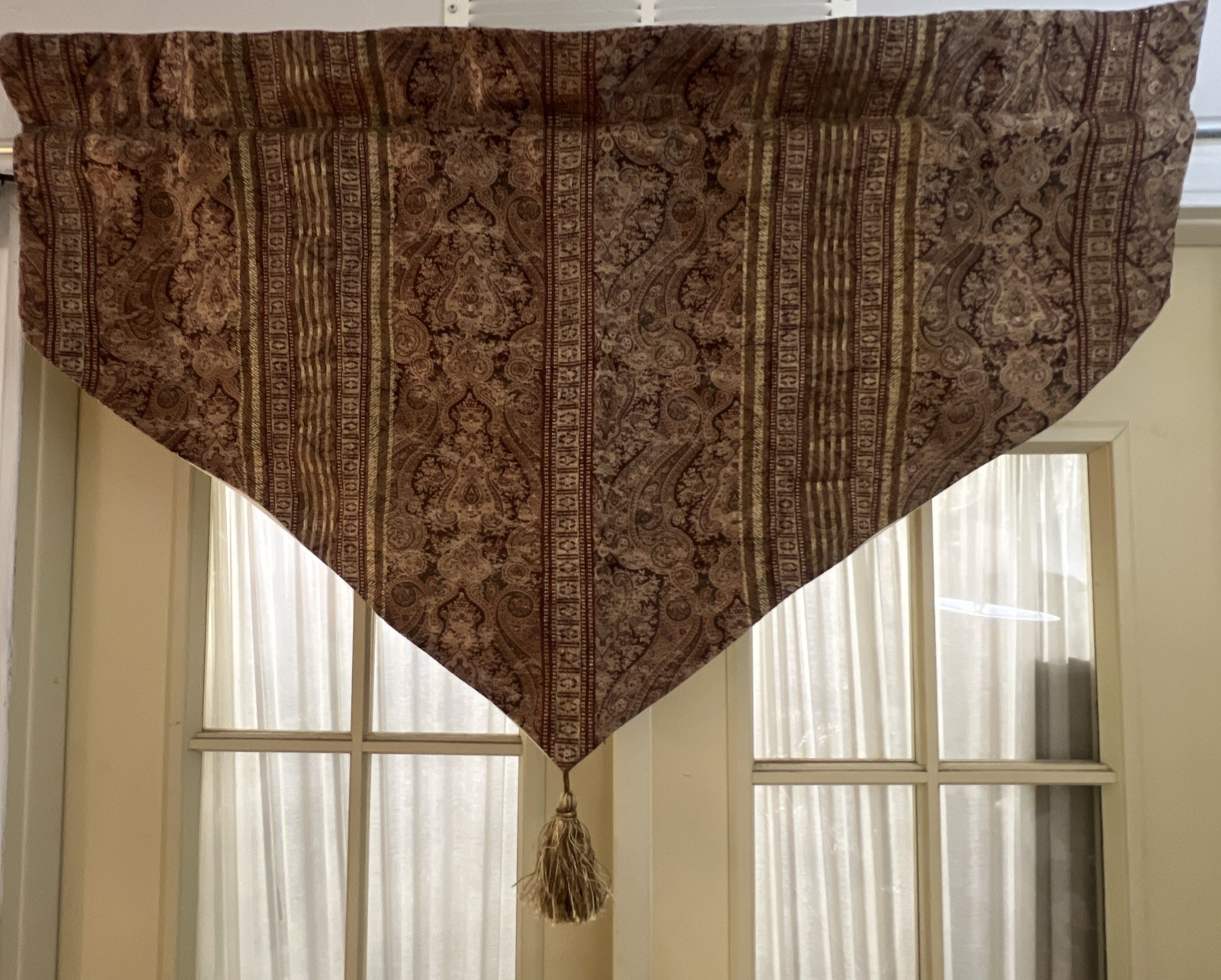 2 CROSCILL Tangier Paisley Window Valances Tassels Gold Brown Green Burgundy