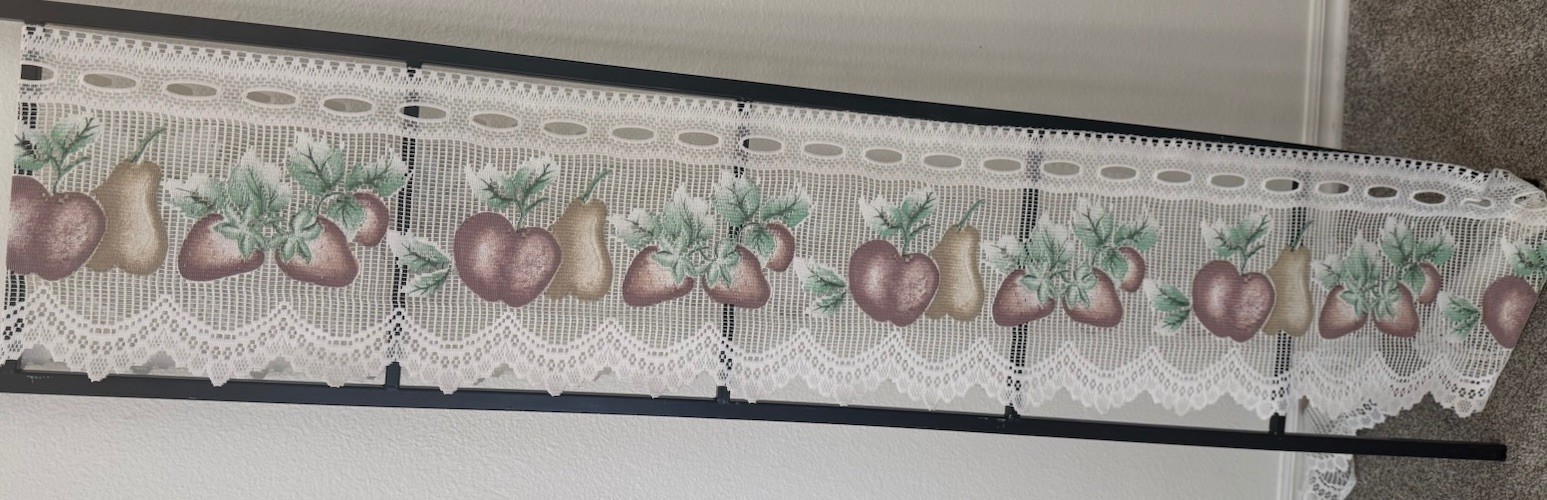 Lace Embroidered Fruit Pattern Beige White Rectangular Table Runner Traditional