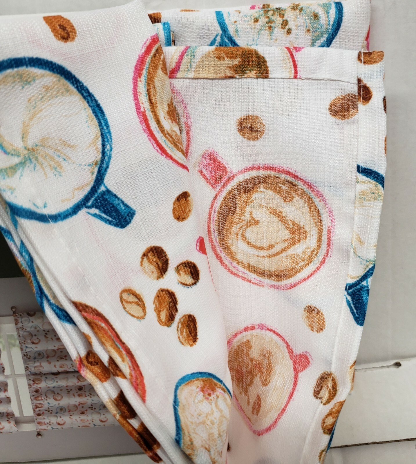 3 pc. Curtains Set: Valance (56″x14″) & 2 Tiers (28″x36″) COFFEE CUPS & BEANS,VC