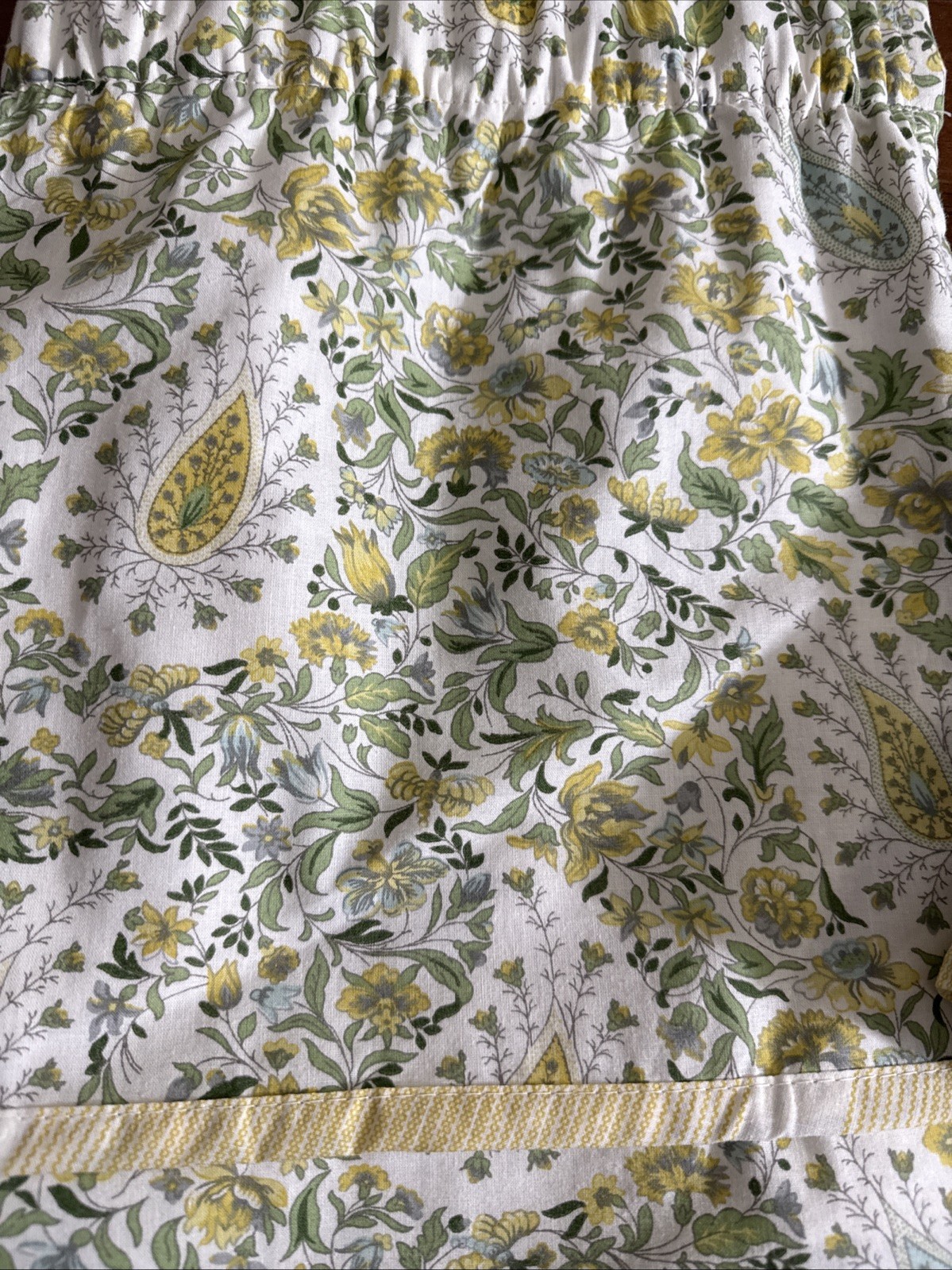 Waverly Paisley Verveine Cottage Green Floral Valances Set Of 2 50×18” Each