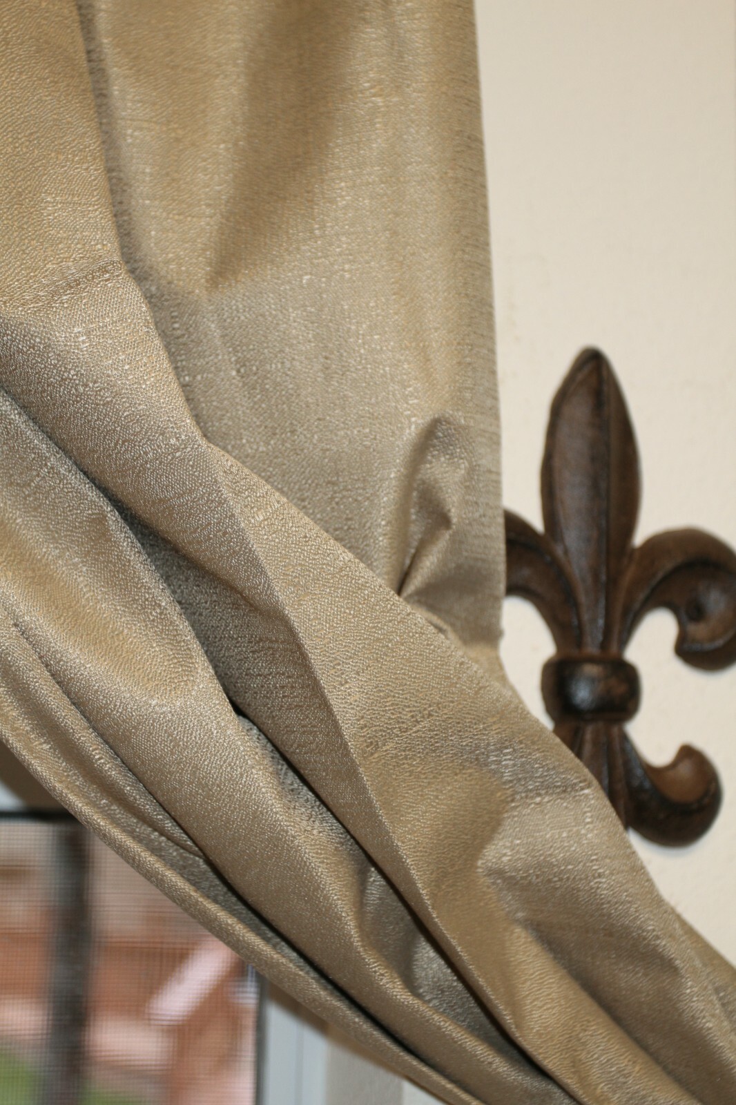 Extra Large Fleur De Lis Curtain Hold-Backs / Tie Backs Cast Iron, F-9b
