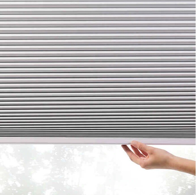 REAL SIMPLE NEW Cordless Cellular Shade Light Filtering 45.5″x 72″ WHITE NEW