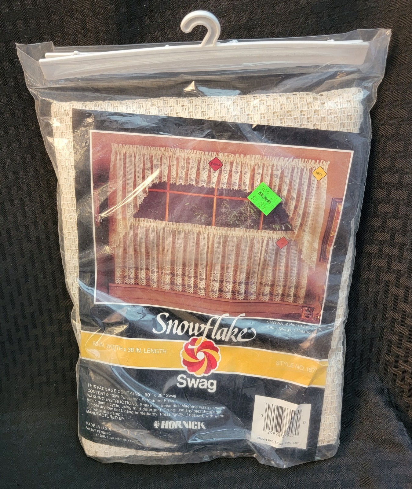 Vintage 1986 Unopened Louis Hornick Snowflake 60″x38″ Swag Pair