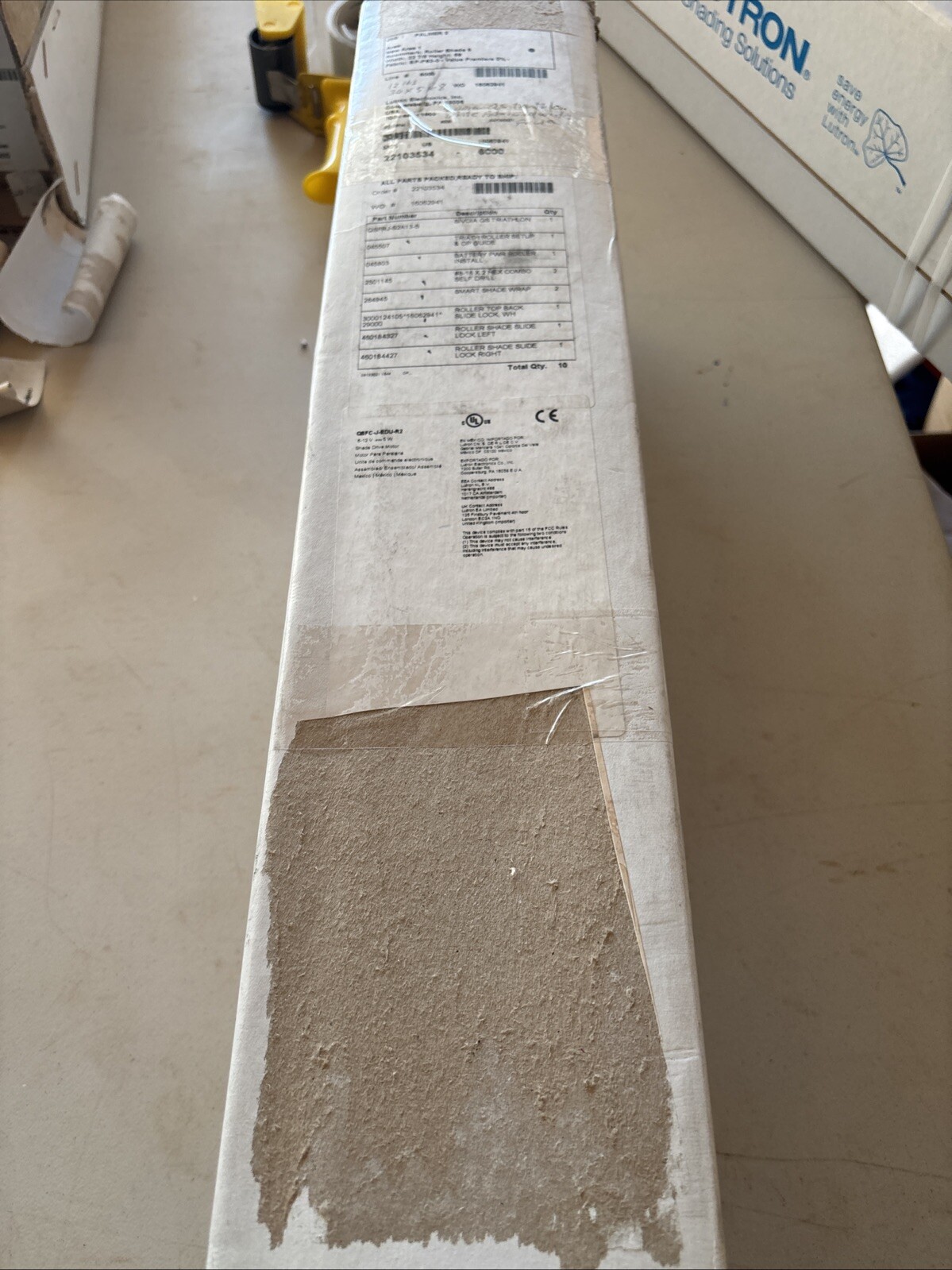 Lutron Sivoia QS Triathlon Roller Shade Size 22/ 7/8 / 59 White Clor