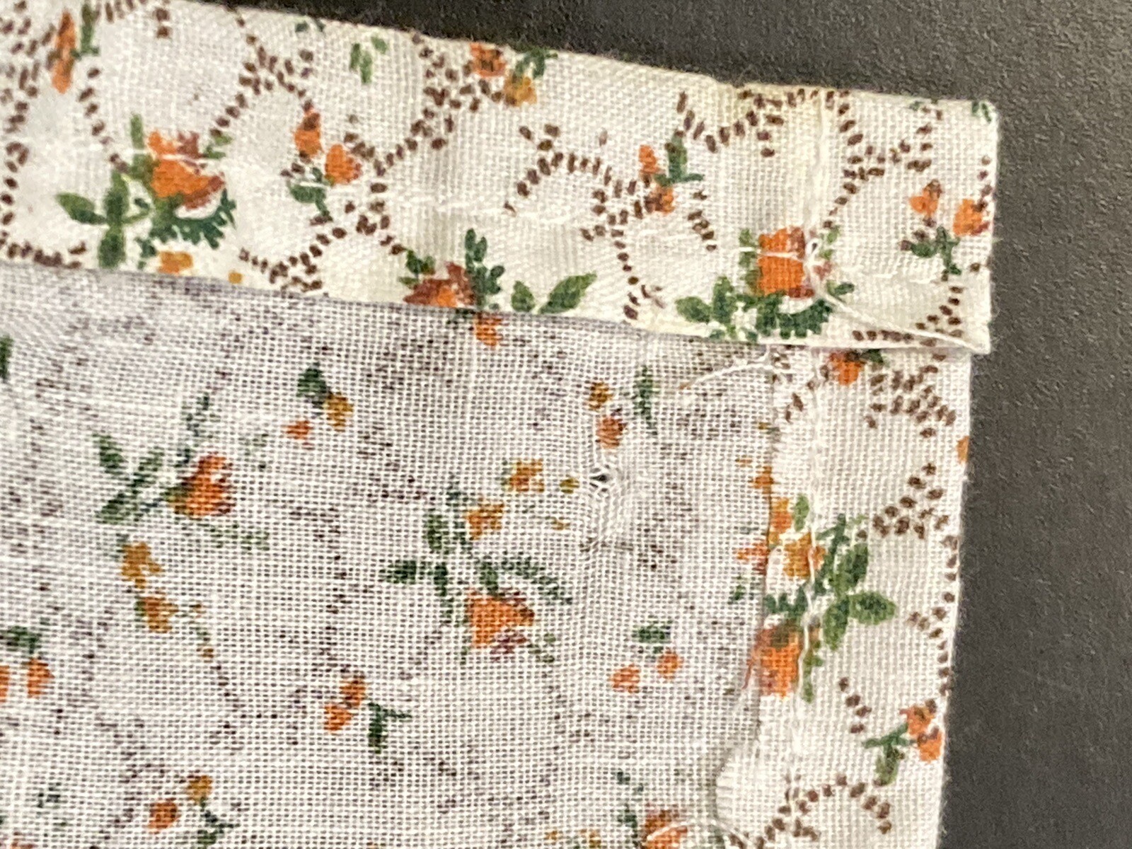 OOAK VTG Curtains Orange Green Brown Calico Fabric 42-1/2″ x 34-1/2″ Rod Pocket