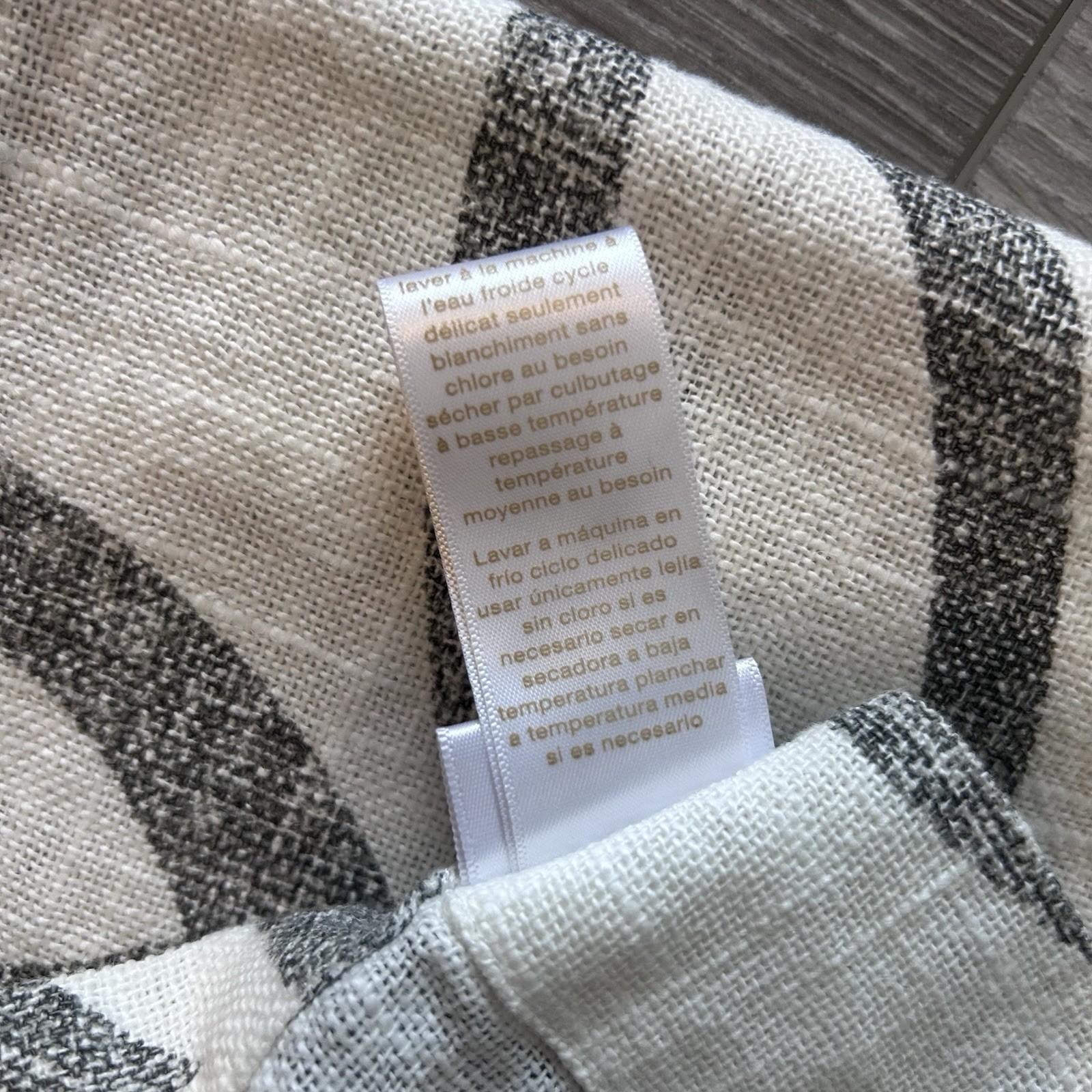 Set Of 2 West Elm Linen & Cotton Light Filtering Curtains Panels, 48×84”