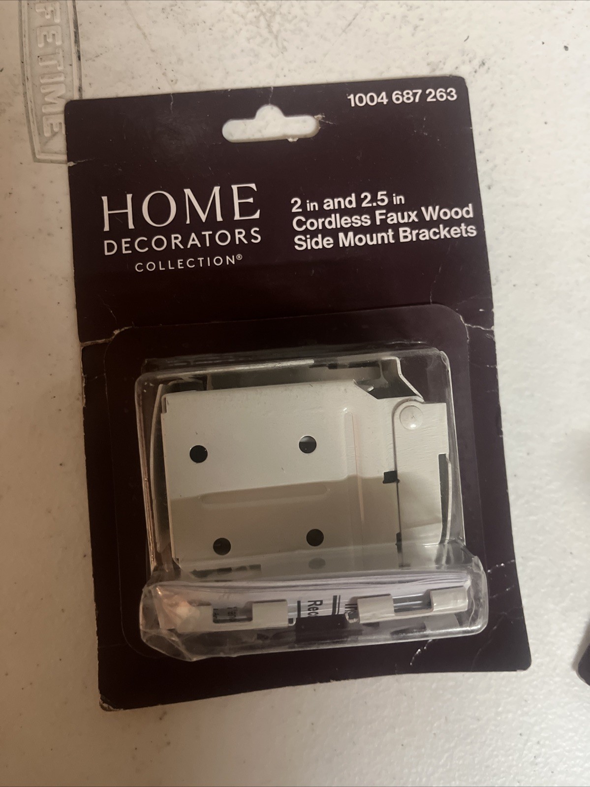 Home Decorators Cordless Faux Wood Side Mount Brackets 2″ and 2.5″ Set in White