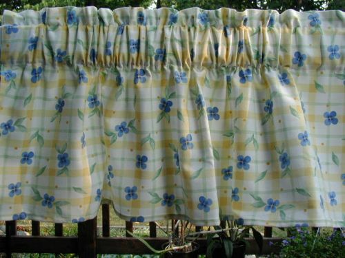 pfaltzgraff Yellow Summer Breeze 59″W x 13.5″L Valance 3″ rod pckt Special Made