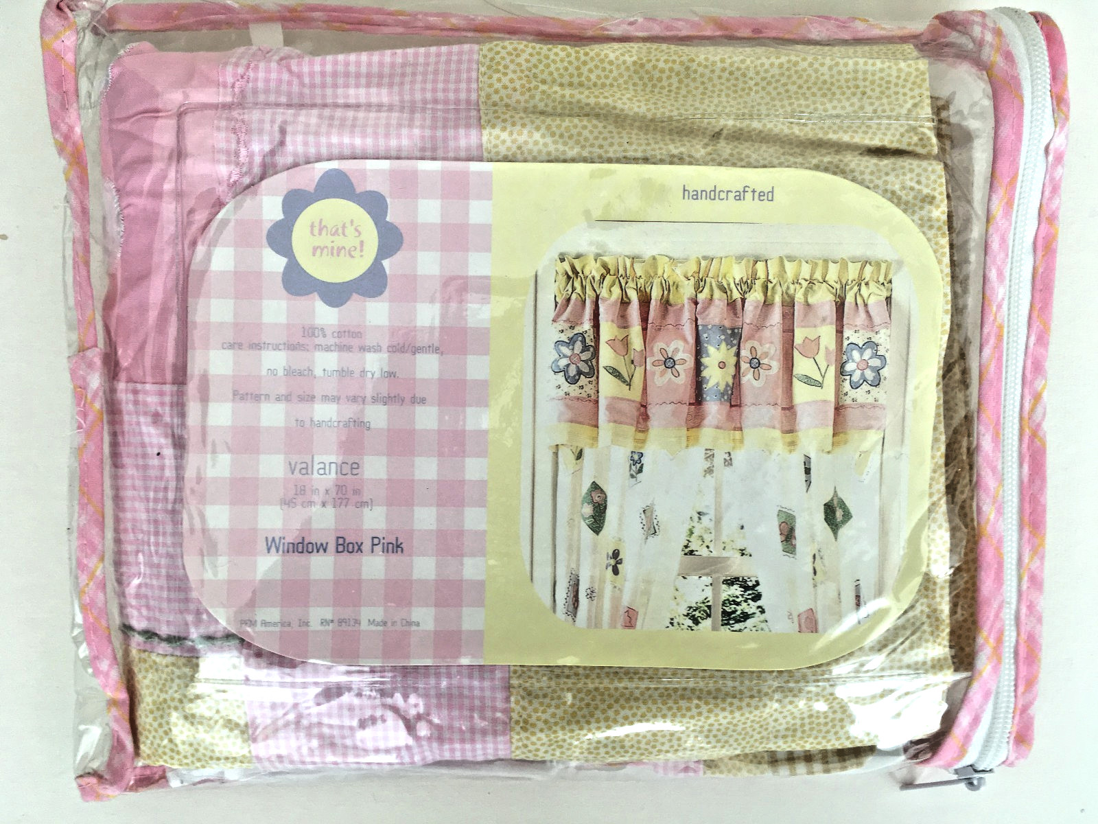 VALANCE ~ FLOWERS APPLIQUED on PATCHWORK ~ Window Box Pink NEW