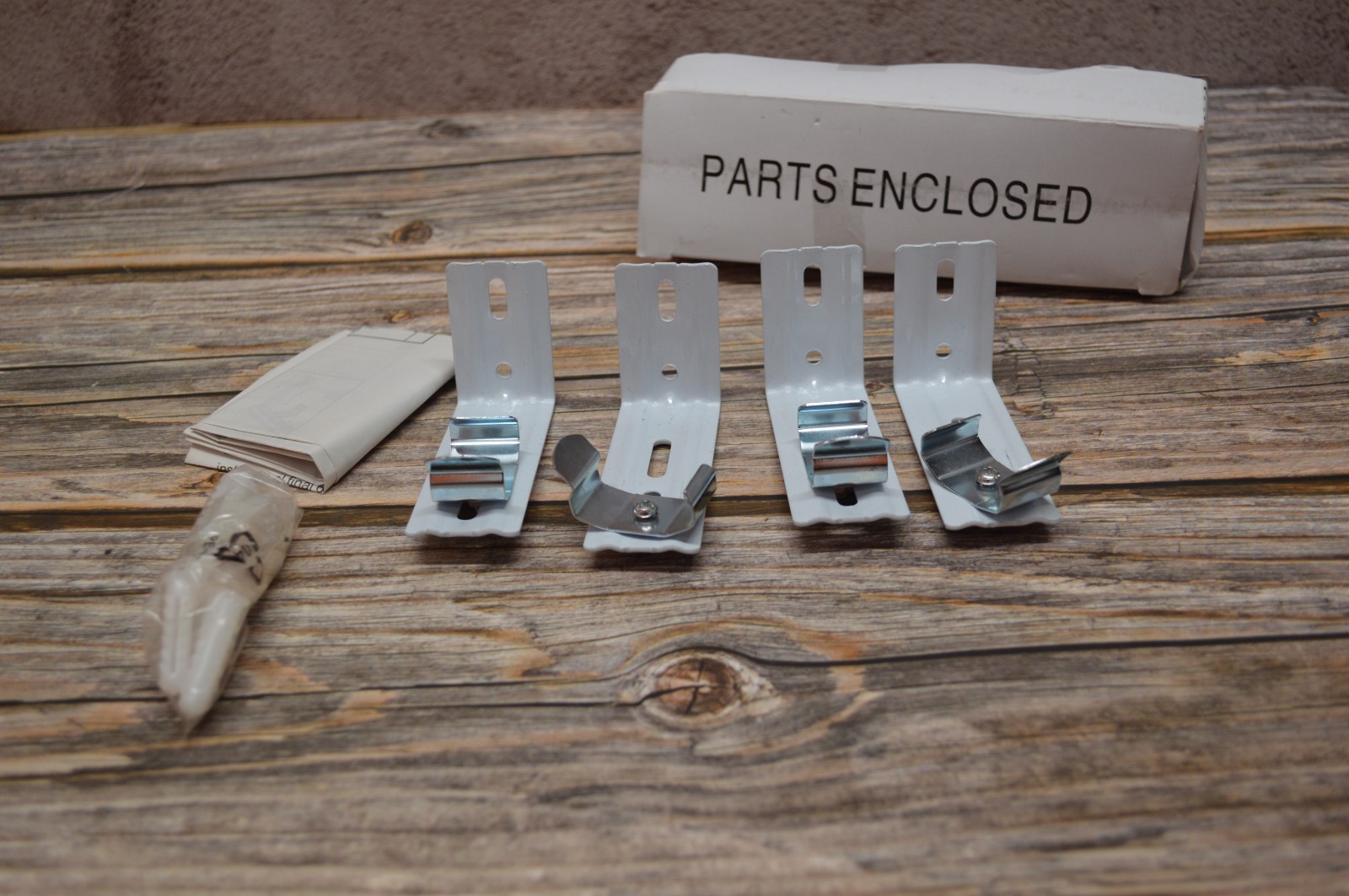 Mini Blind Mounting Brackets Kit Ceiling or Wall Mount – Set of 4
