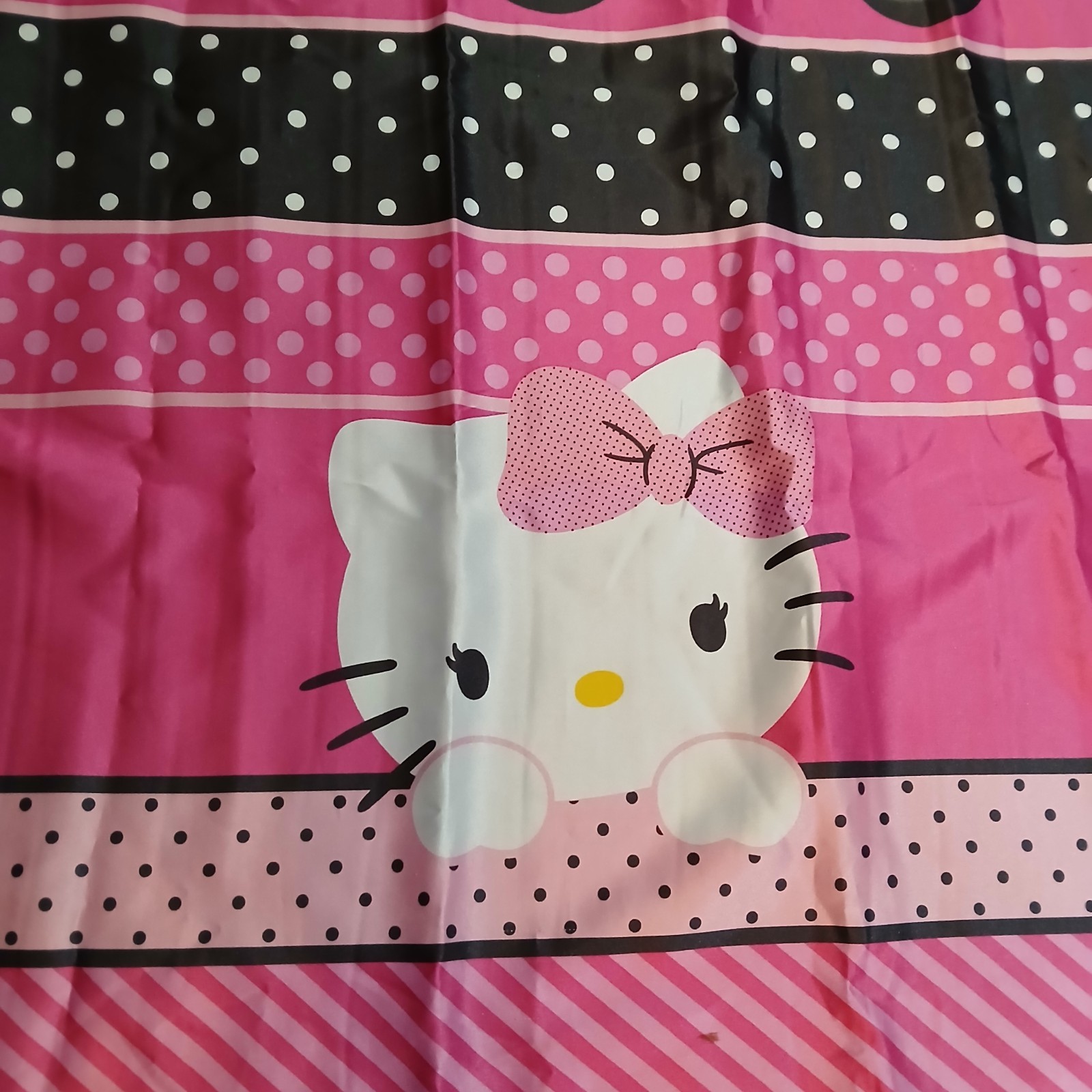 Hello Kitty Curtain With Dots