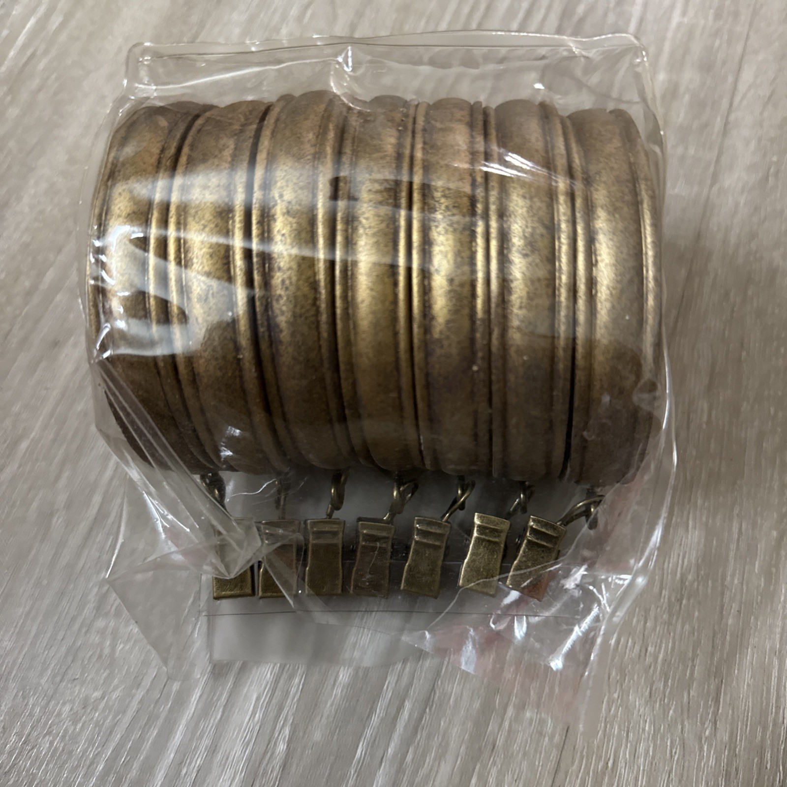 set of 7 curtain rings