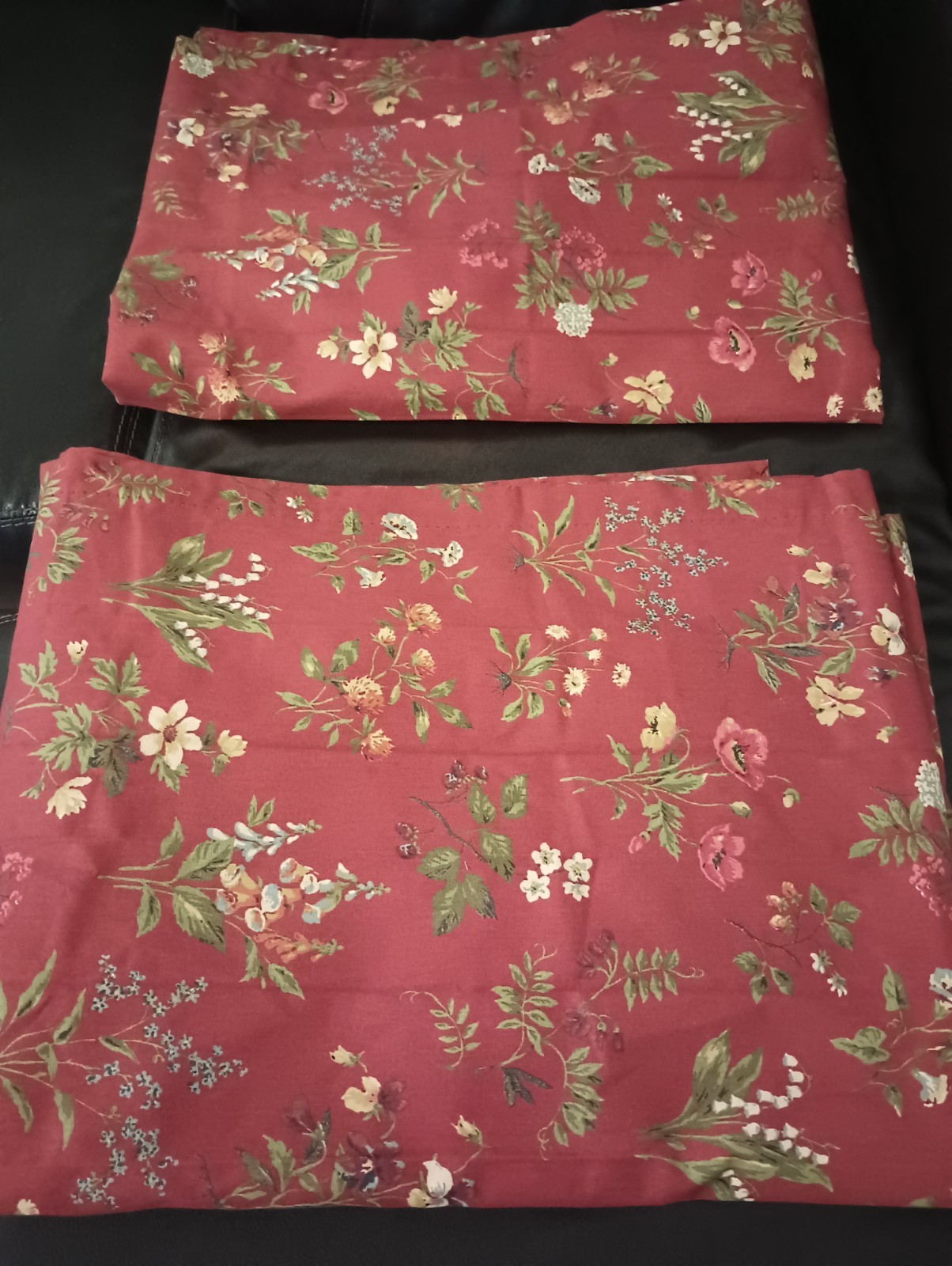 JCPenney Home Burgundy Floral Print Pinch Pleated Curtain 2 Panels Opaque