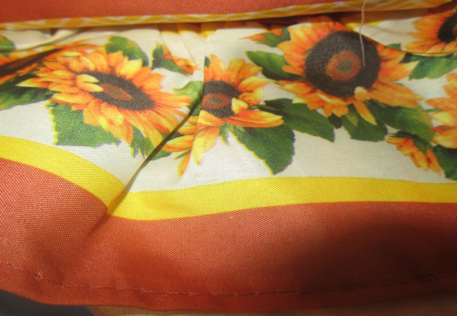 3 Pc Curtains Cottage Set: 2 Tiers & Swag (57″ x 30″) SUSAN SUNFLOWERS by Achim