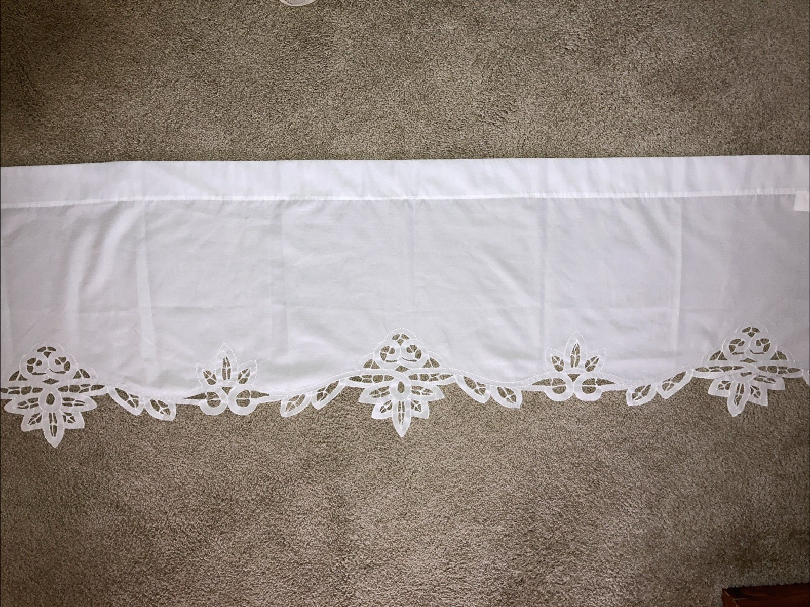 MAINSTAYS 3 PIECE SET WHITE 30×36 And 60×16 CURTAINS VALANCE BATTENBERG TIERS