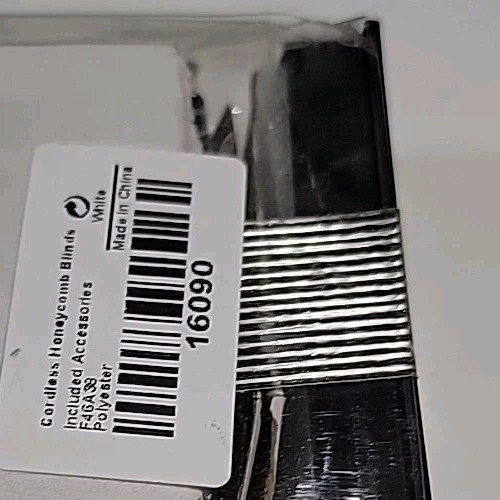 New Opened Grandekor Cellular Shades Blackout Cordless Cellular Blinds Honeycomb