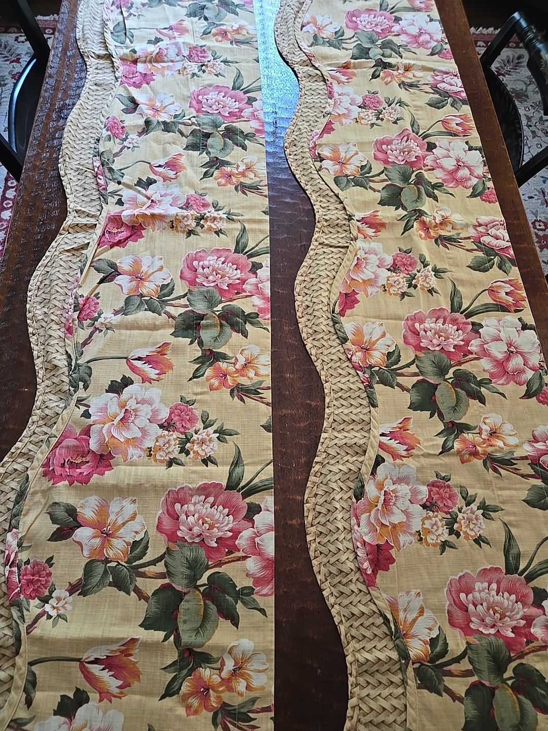 2 American Living by Ralph Lauren Yellpw Tropical Rose Laura Valances 73”x16”