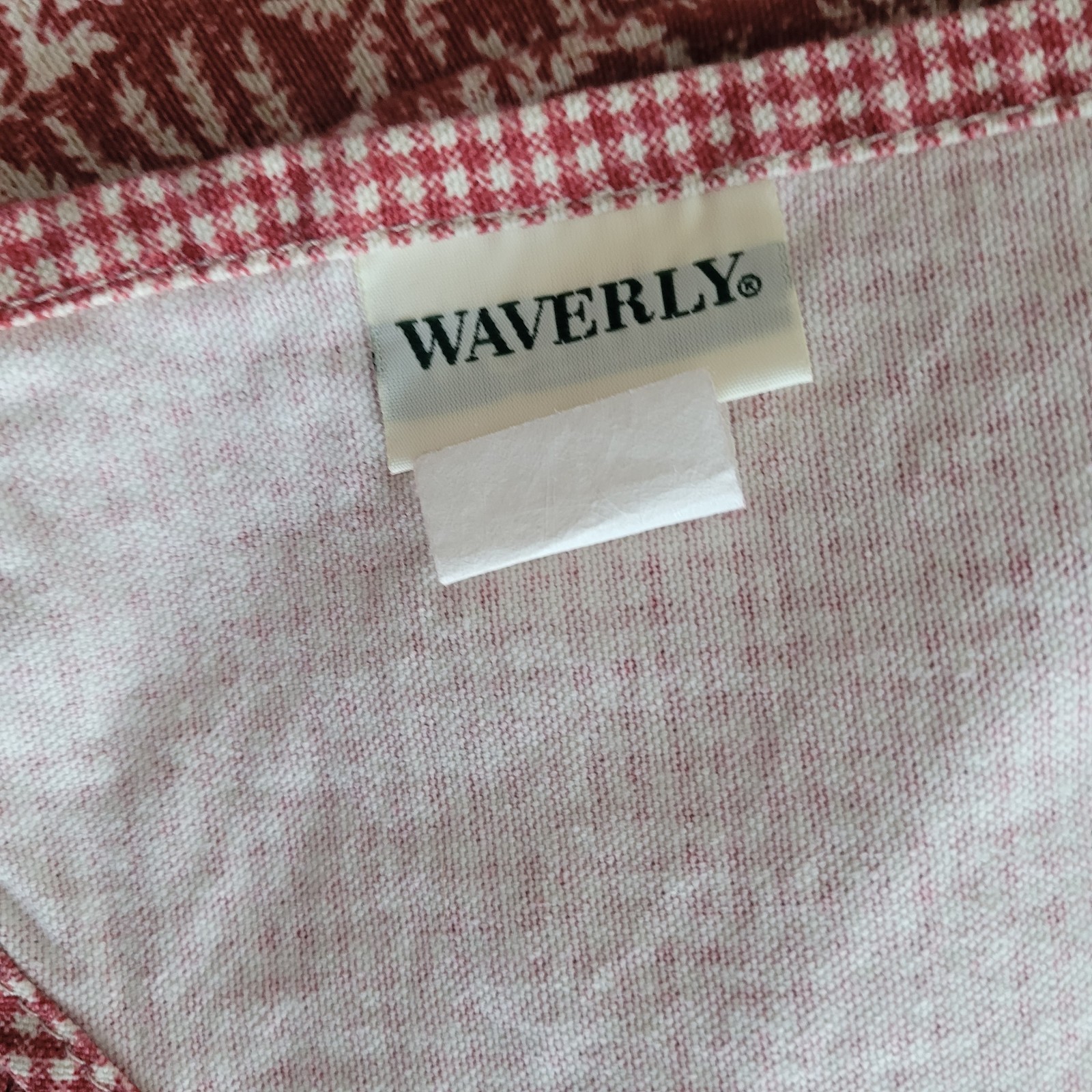 Waverly Red Fernwood & Gingham Check Valance Scalloped Edge 15.5×76 Set of 2