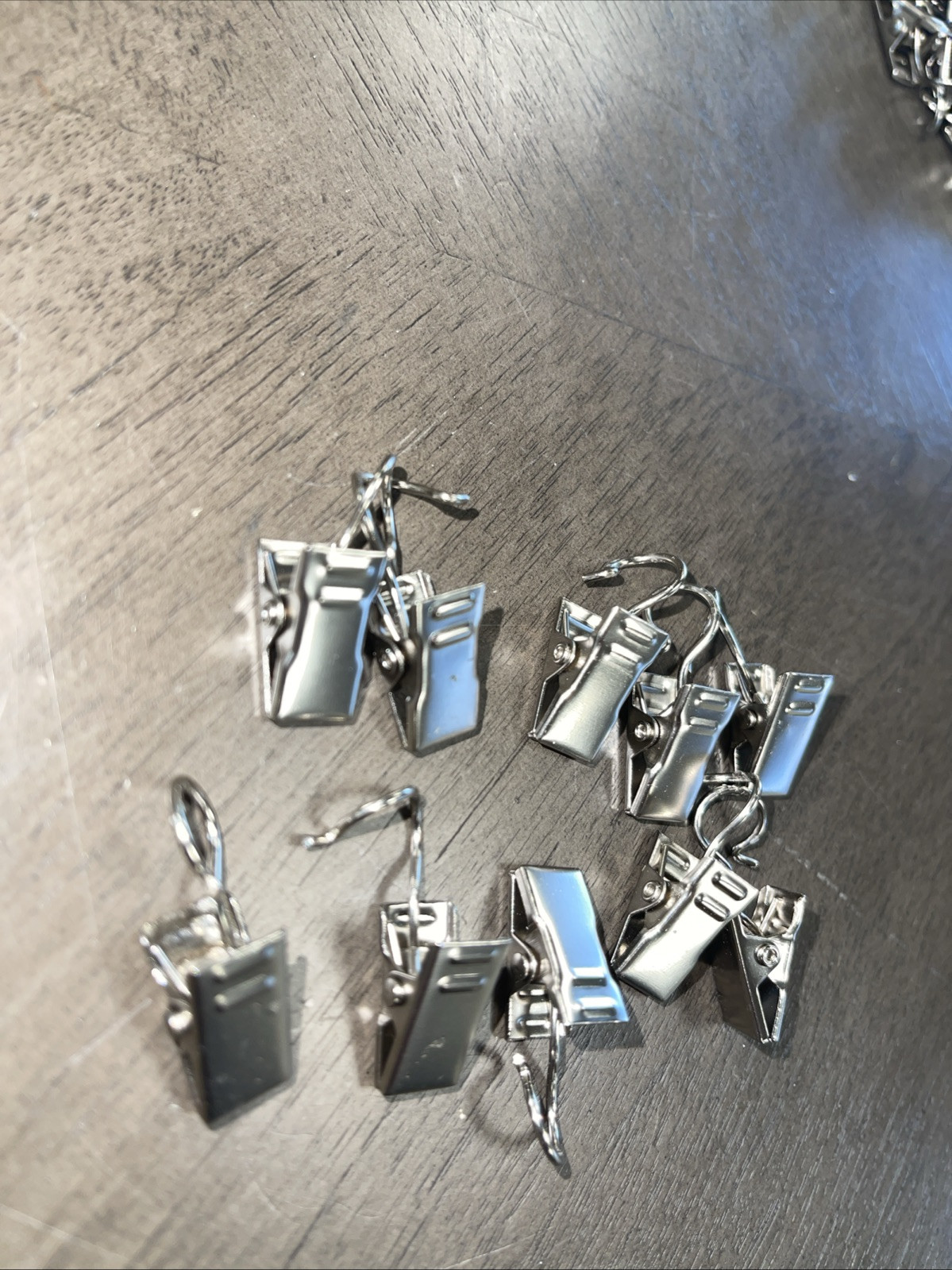 Lot of 10 Metal Alligator Curtain Clips Hooks Silver