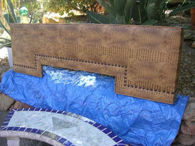 WIDOW TREATMENT UPHOLSTERED CUSTOM MADE CORNICE BOARD FAUX ALLIGATOR NAILHEAD
