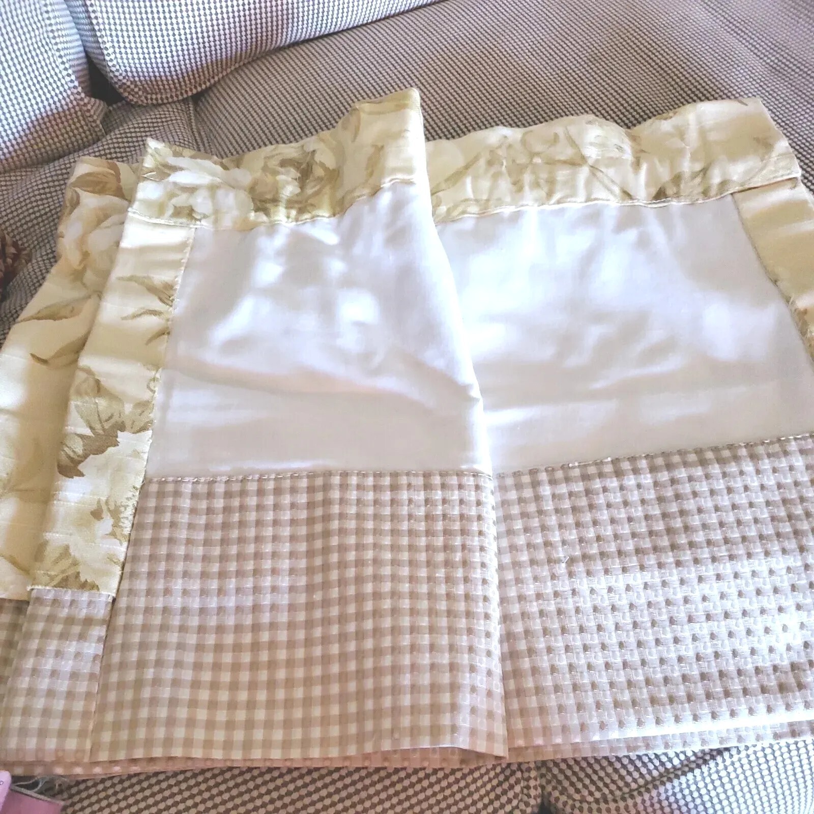 Decorator Drapery Double Valance Tan Check Butter Cream Rose Floral Lined 17×68″