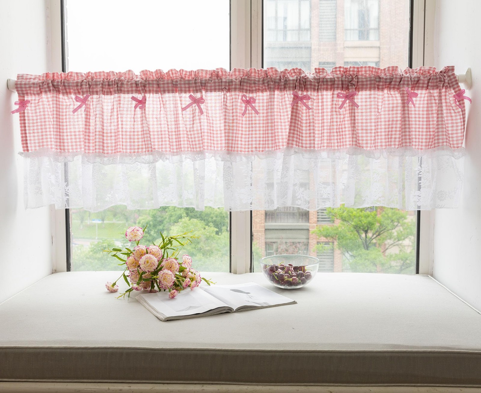 Huierxun Pink and White Buffalo Check Plaid Tier Curtains Floral Lace Semi Sh…