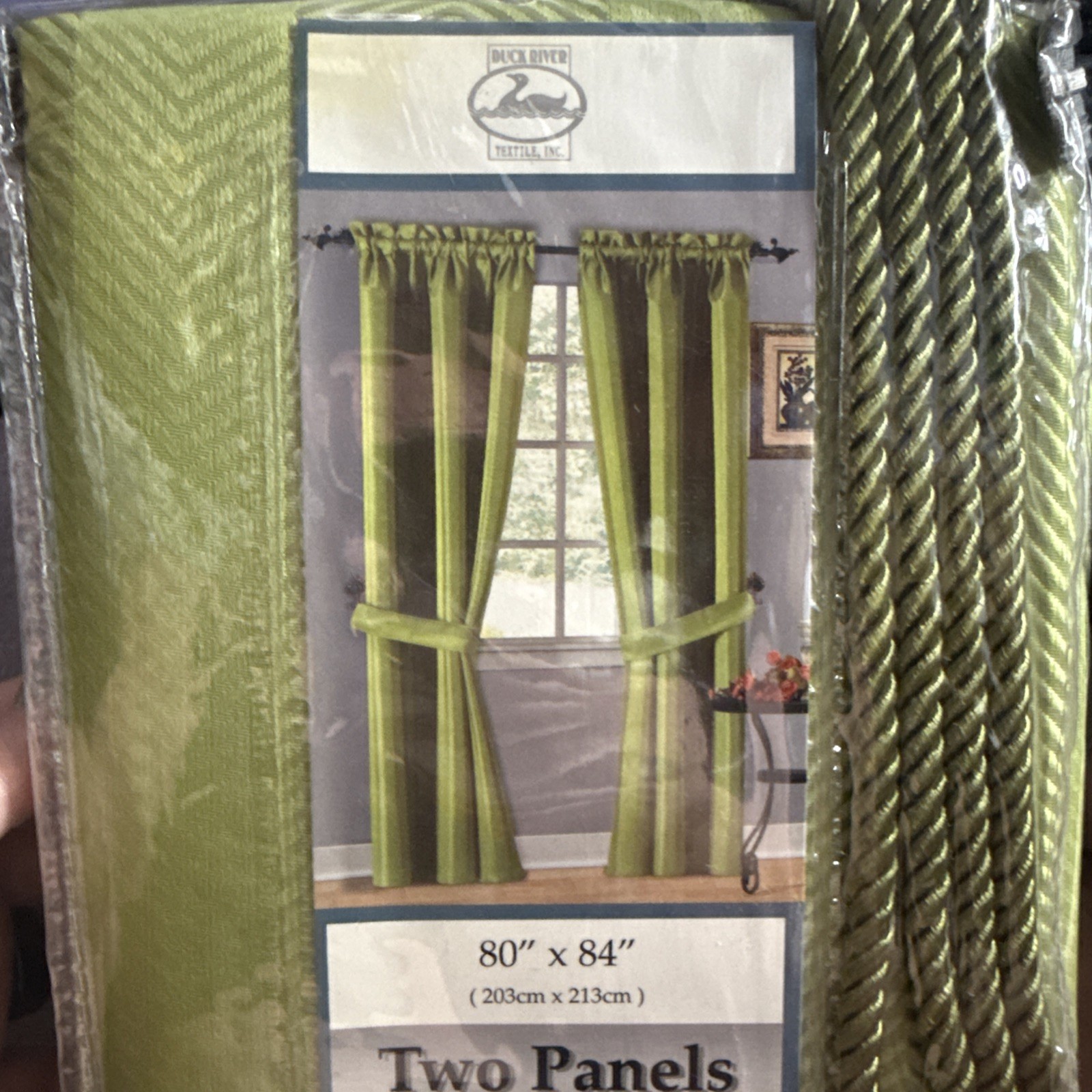 Duck River Textiles – Herringbone 2 Panels Lime 80” X 84”