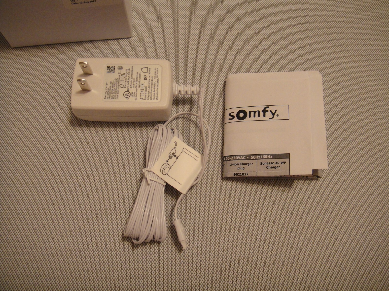 SOMFY CHARGER 13v 9025166E DSC090-130065U-3