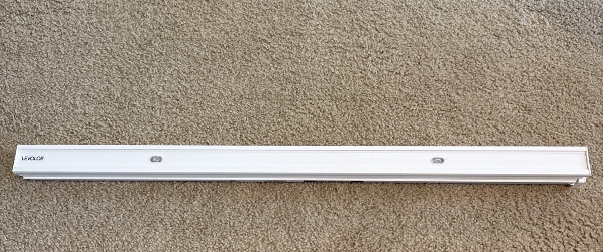 Levolor Motorized Cellular Shade 35.25 X 25.5 High Cotton (Full Retail $585.60)