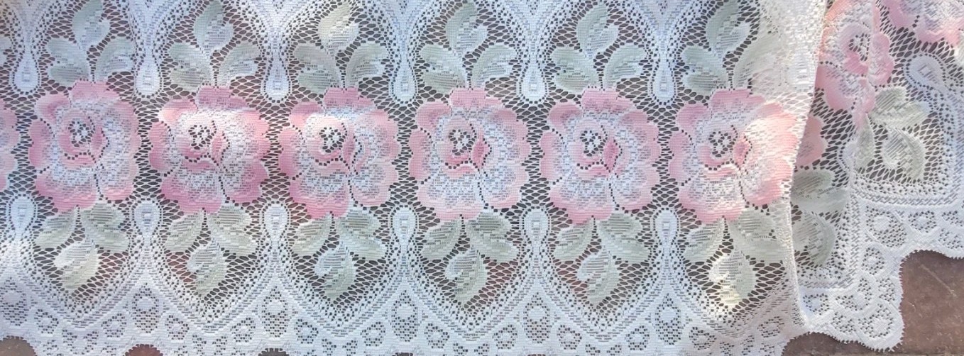 Vtg Lace Scalloped Curtain Valance White W Pink Roses Allong Edge 48” X 22”