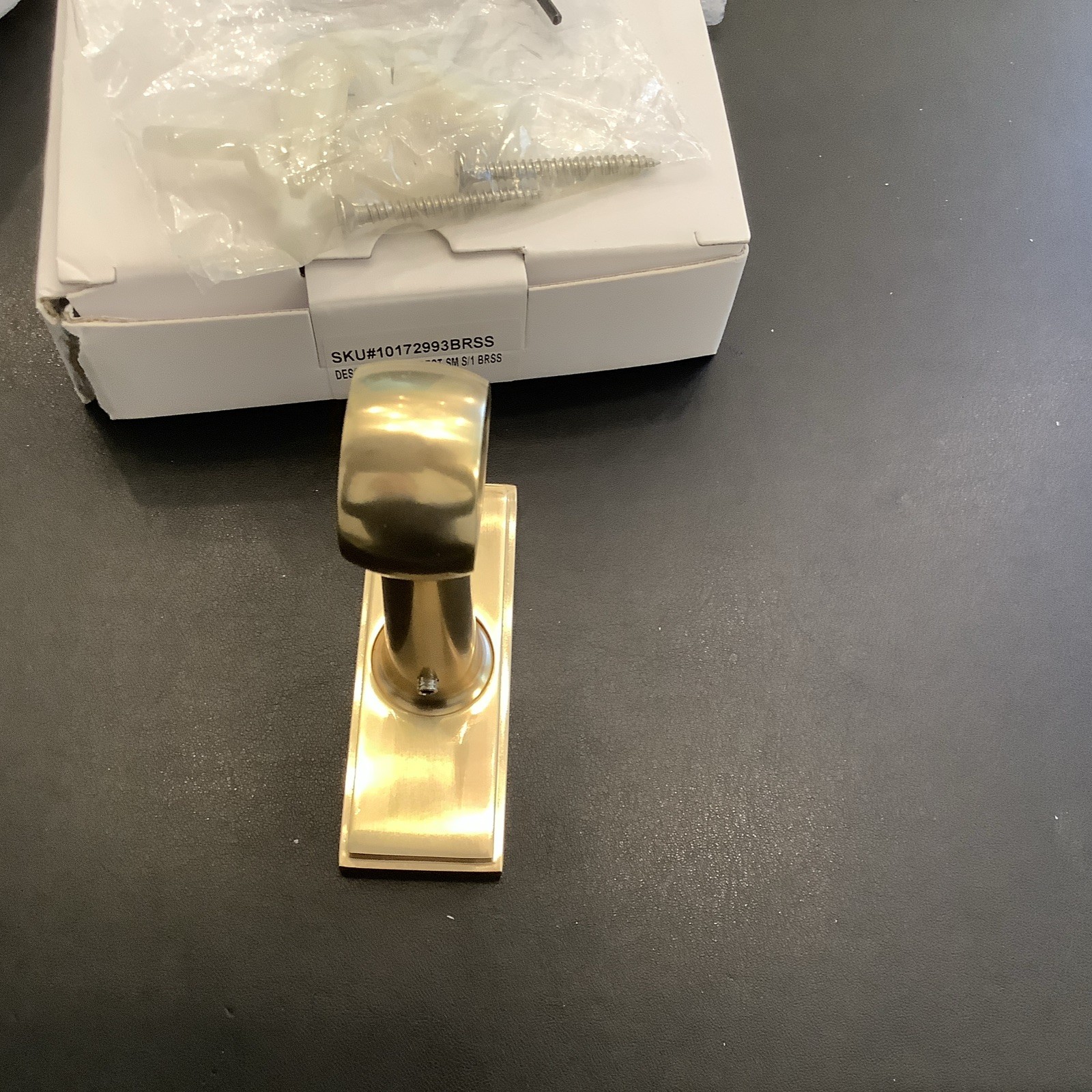 Restoration Hardware Easton Closed Center Bracket Rectangular Brass Small