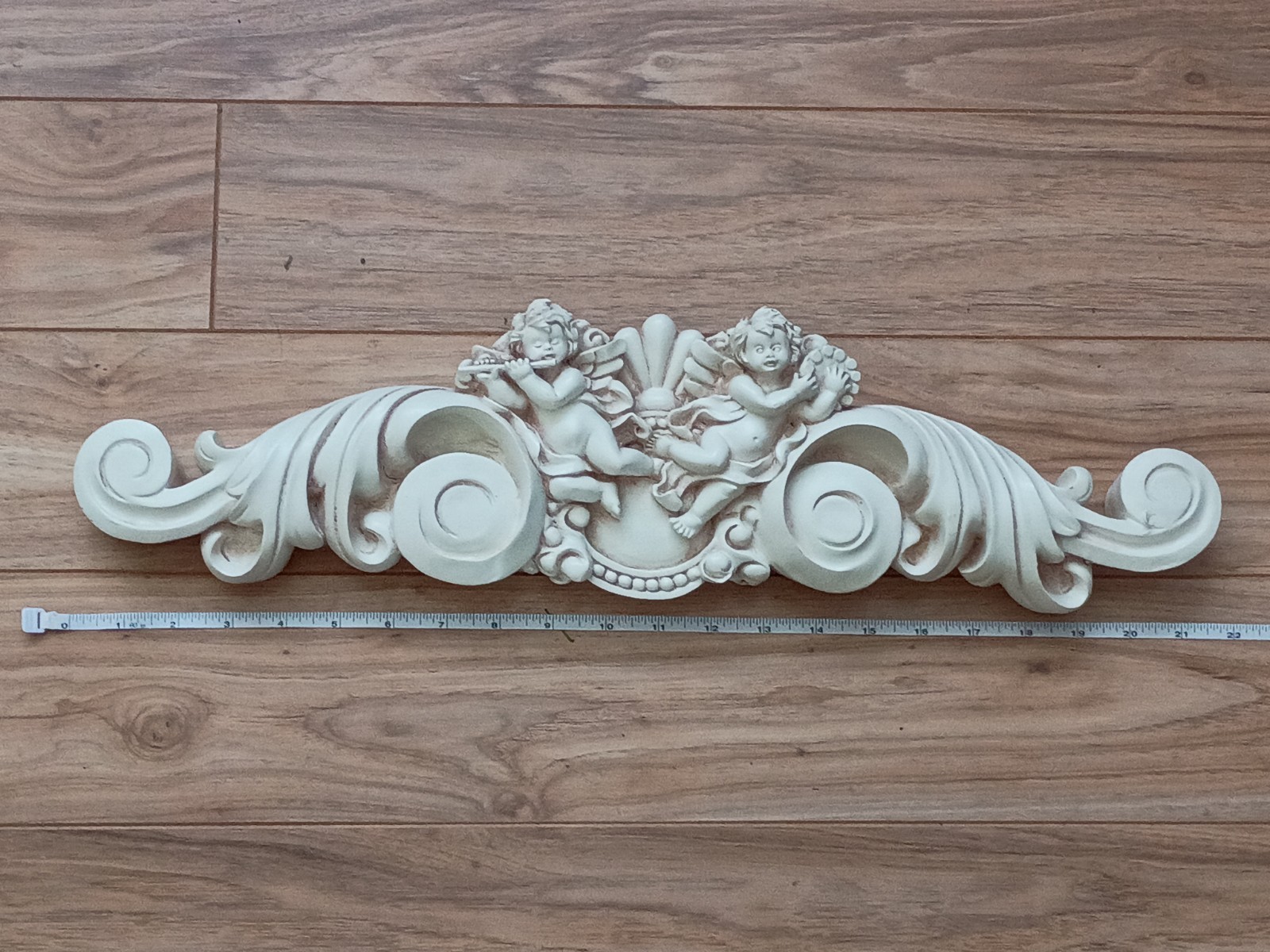 Vintage Cherub Swag 23 Inches Wood Hand Carved Victorian Angels Home Decor 90s.