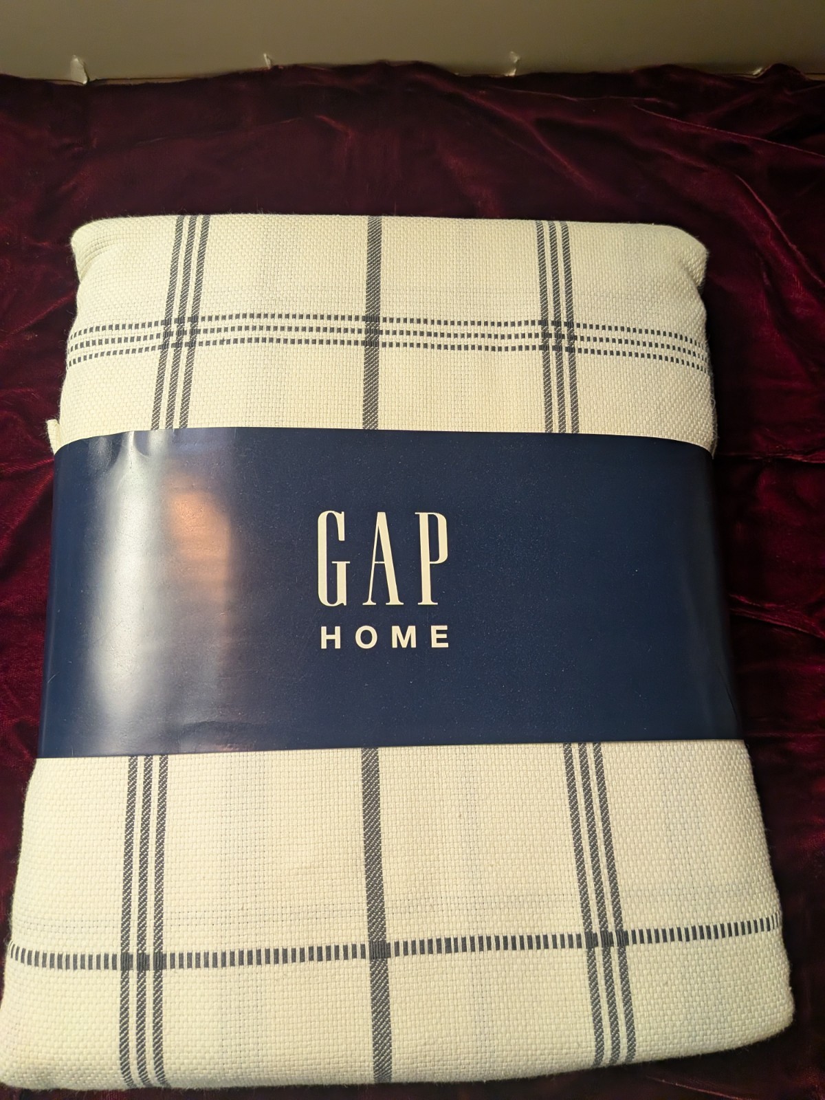 GAP HOME Organic Cotton Window Curtain Panels White Red Check 48x84in