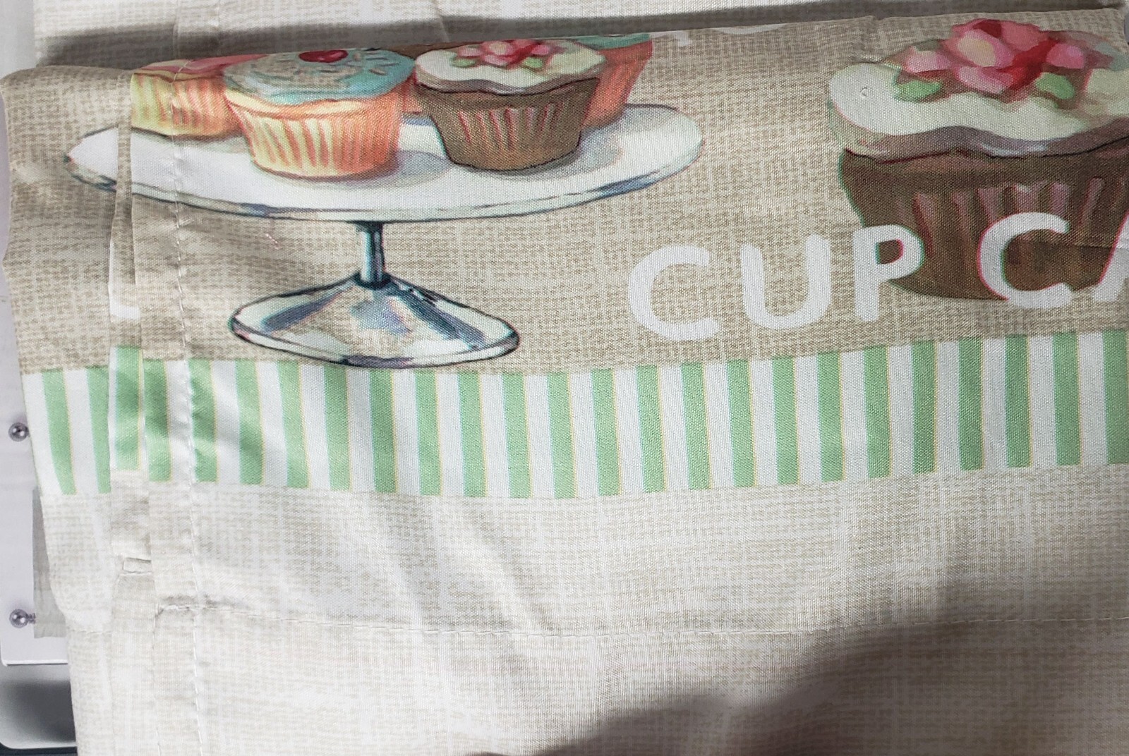 3 pc Printed Kitchen Curtains Set: 2 Tiers (28″x36″)& Valance (56″x15″) CUPCAKES