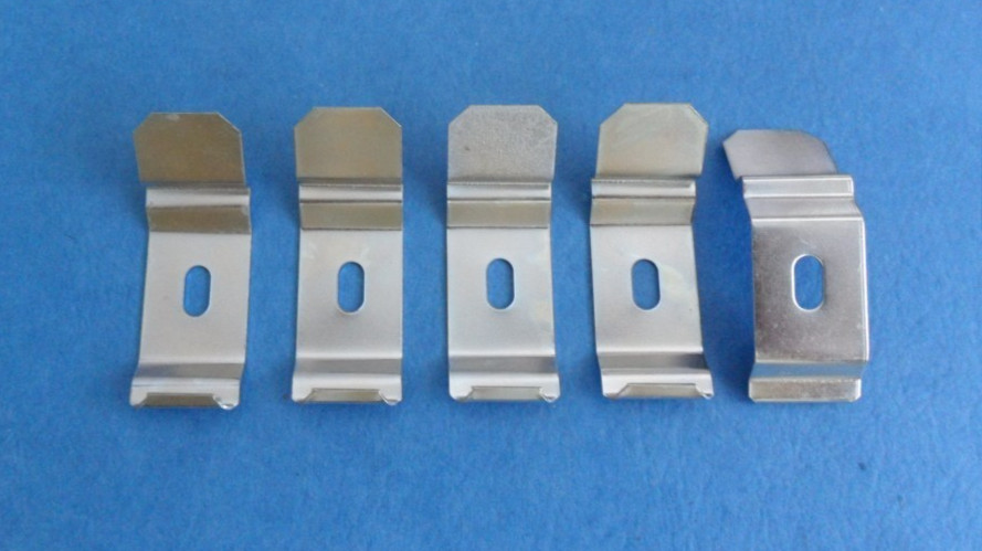 5 pcs Vertical Blinds C Clip Ceiling Mount Install Bracket For 1 1/2″ Rail
