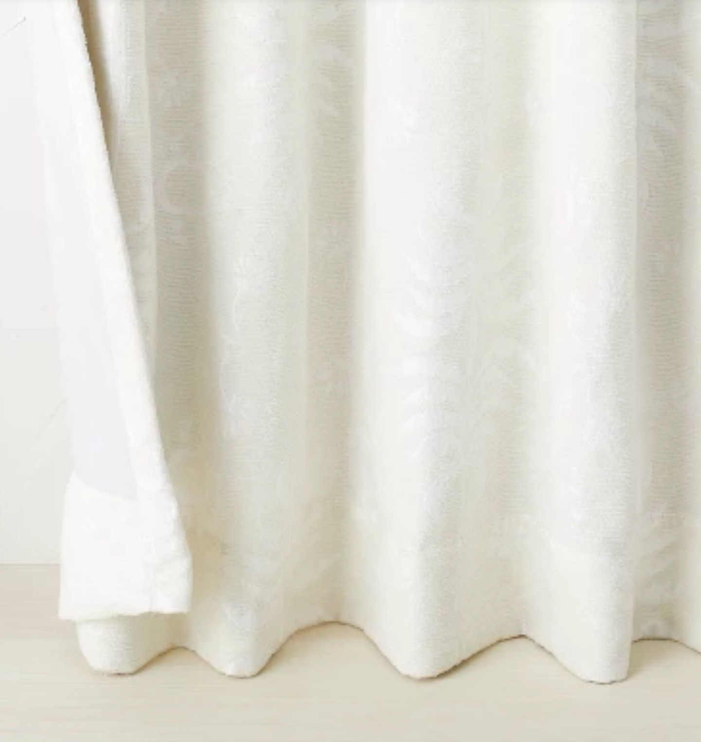 1pc 50″x63″ Blackout Opalhouse Palm Frond Chenille Jacquard Window Curtain cream