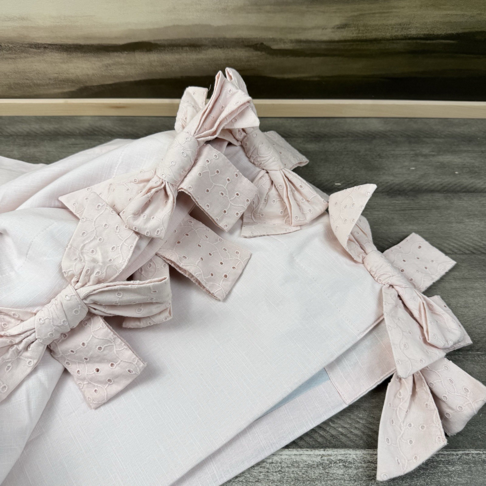 Pottery Barn Kids (1) Tie-Top Eyelet Blackout Curtain Drape 44”x84” Light Pink