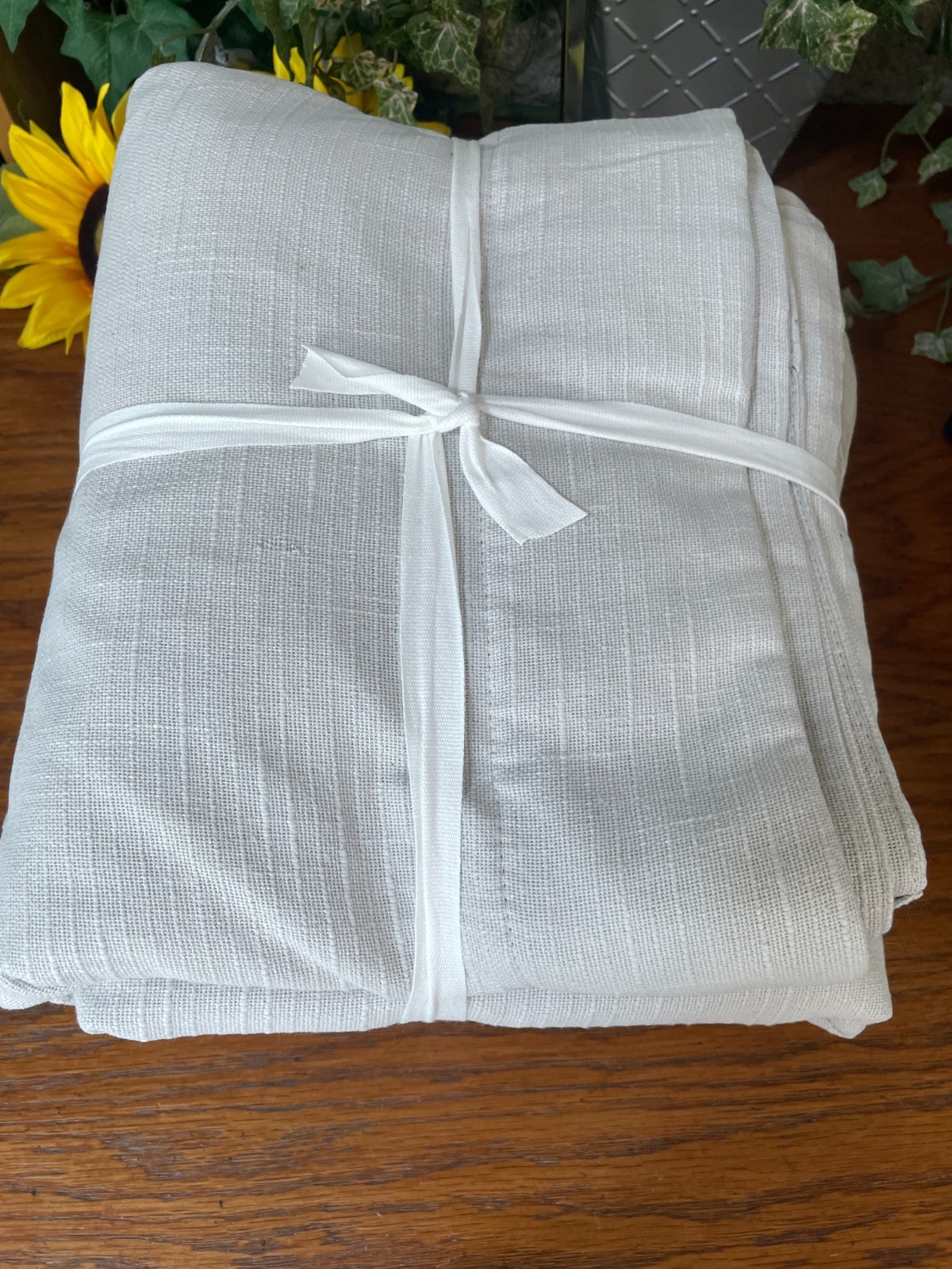 NWT QUINCE BLACKOUT COTTON SLUB CURTAIN PANEL SET 2 CLOUD GREY 48 X 84 $119.80