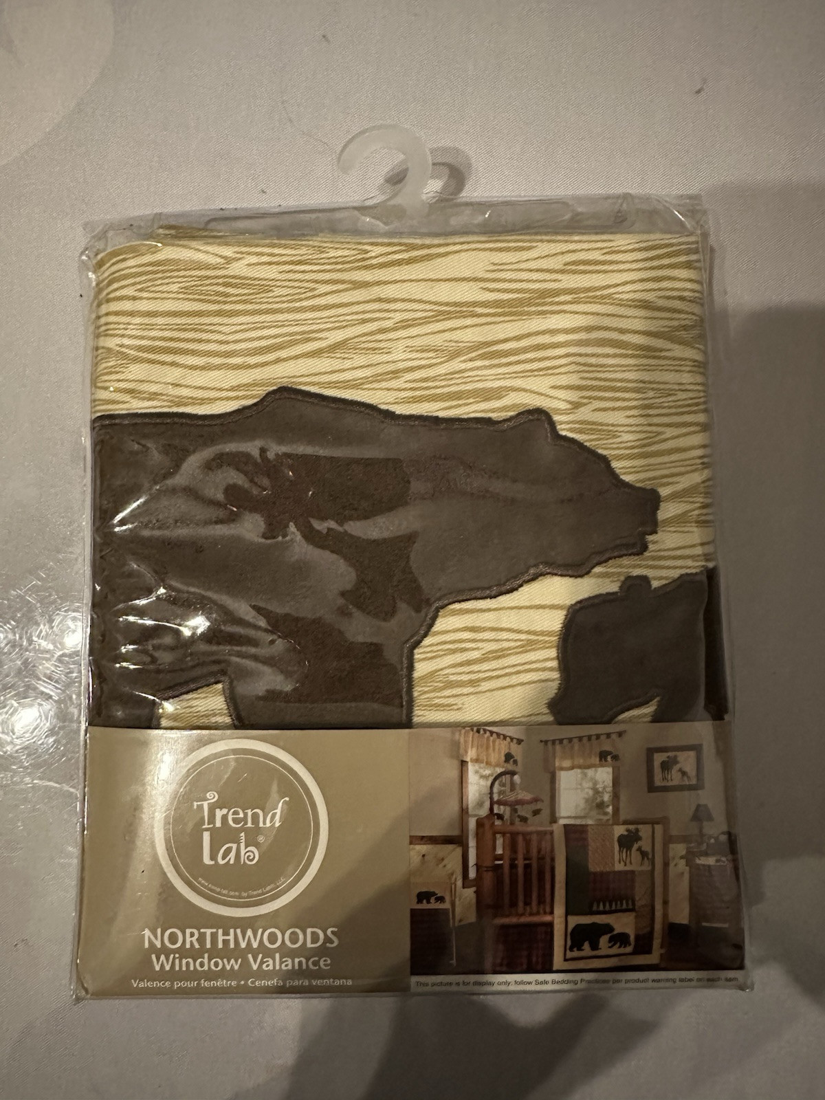 NEW Trend Lab Northwoods Bear 56×15 Window Valance Delightful, Fun, Cute