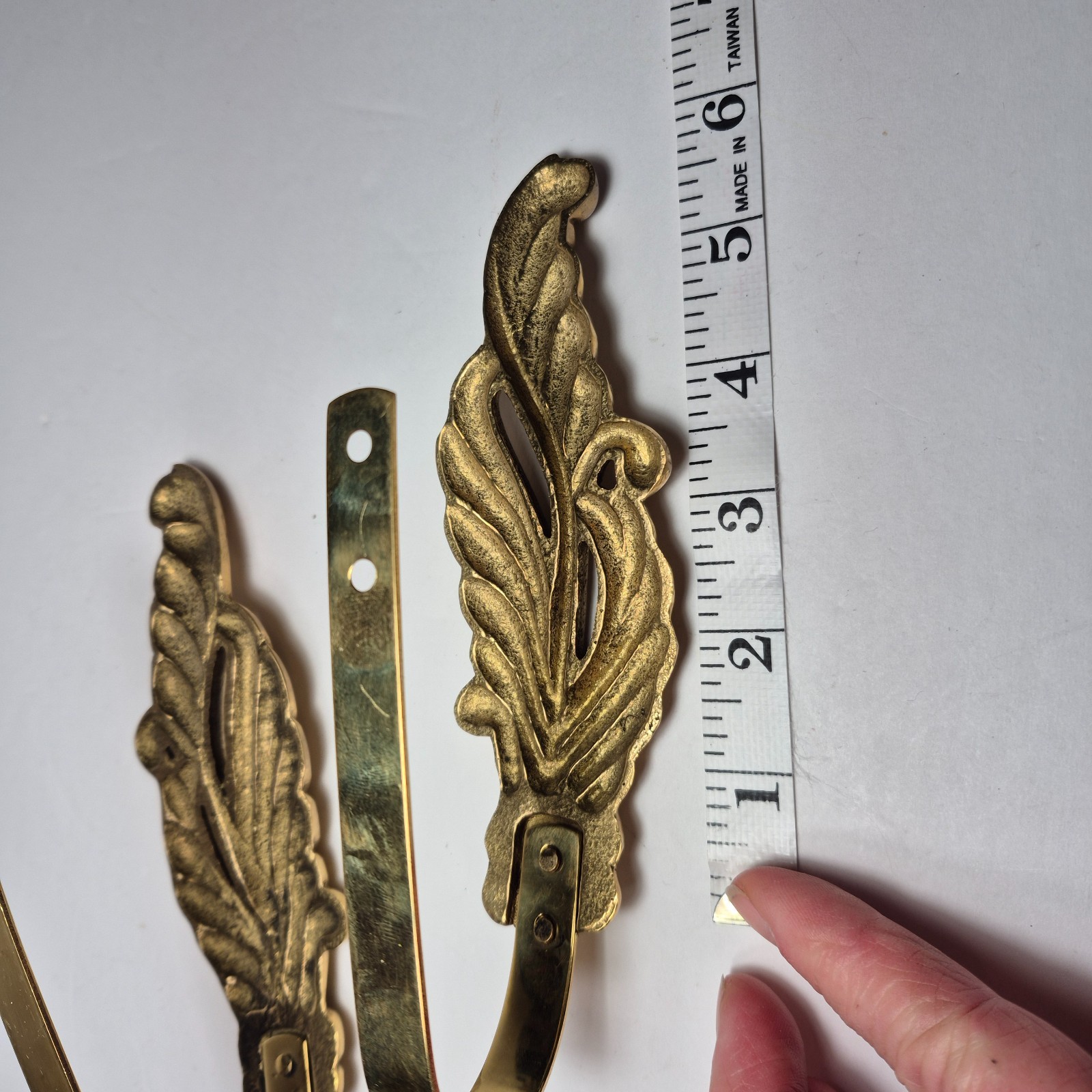 Curtain Tie Backs Set 2 Solid Brass Leaf Leaves Flower Wall Hooks India 5.5 In