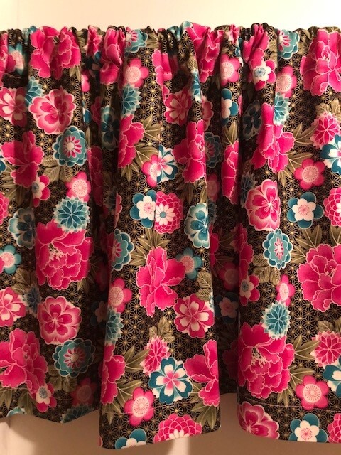 Handmade Pink Oriental Valance, 41 X 15 INCHES